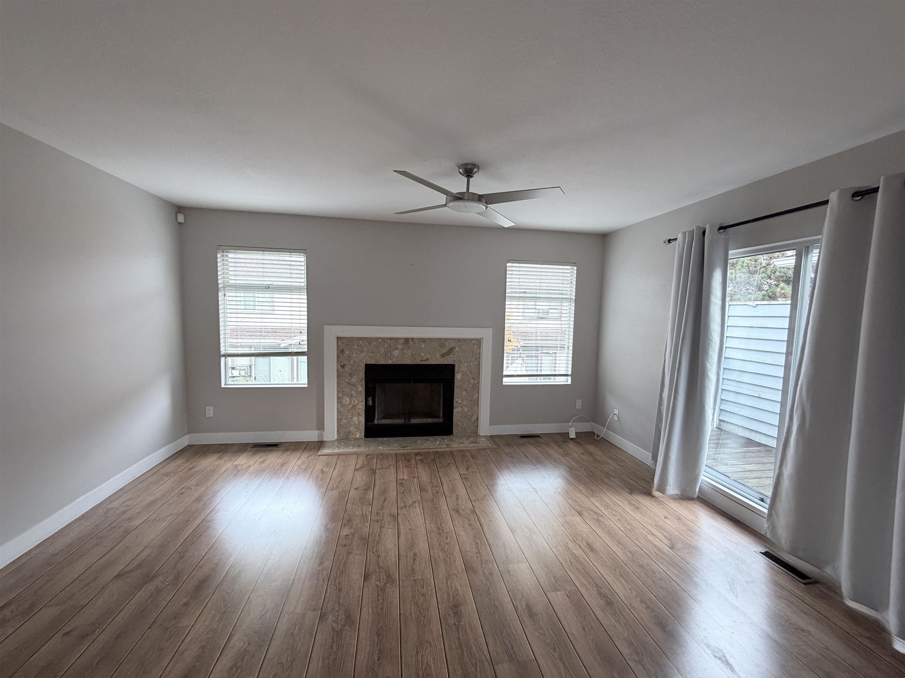 6 3600 CUNNINGHAM ROAD, R3080838, BC,