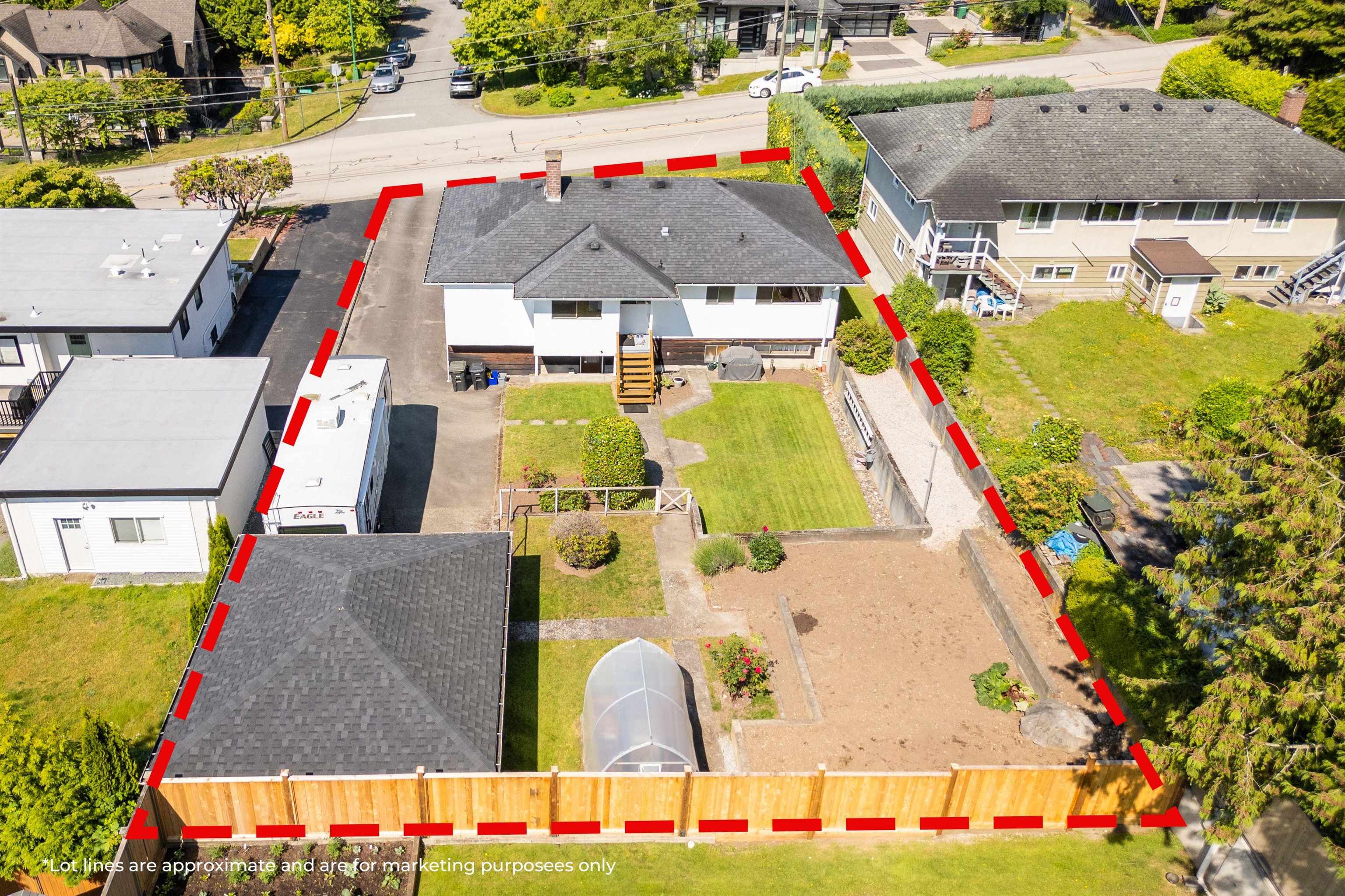 7988 SUSSEX AVENUE, Burnaby BC V5J 3W3, R3080892, BC,