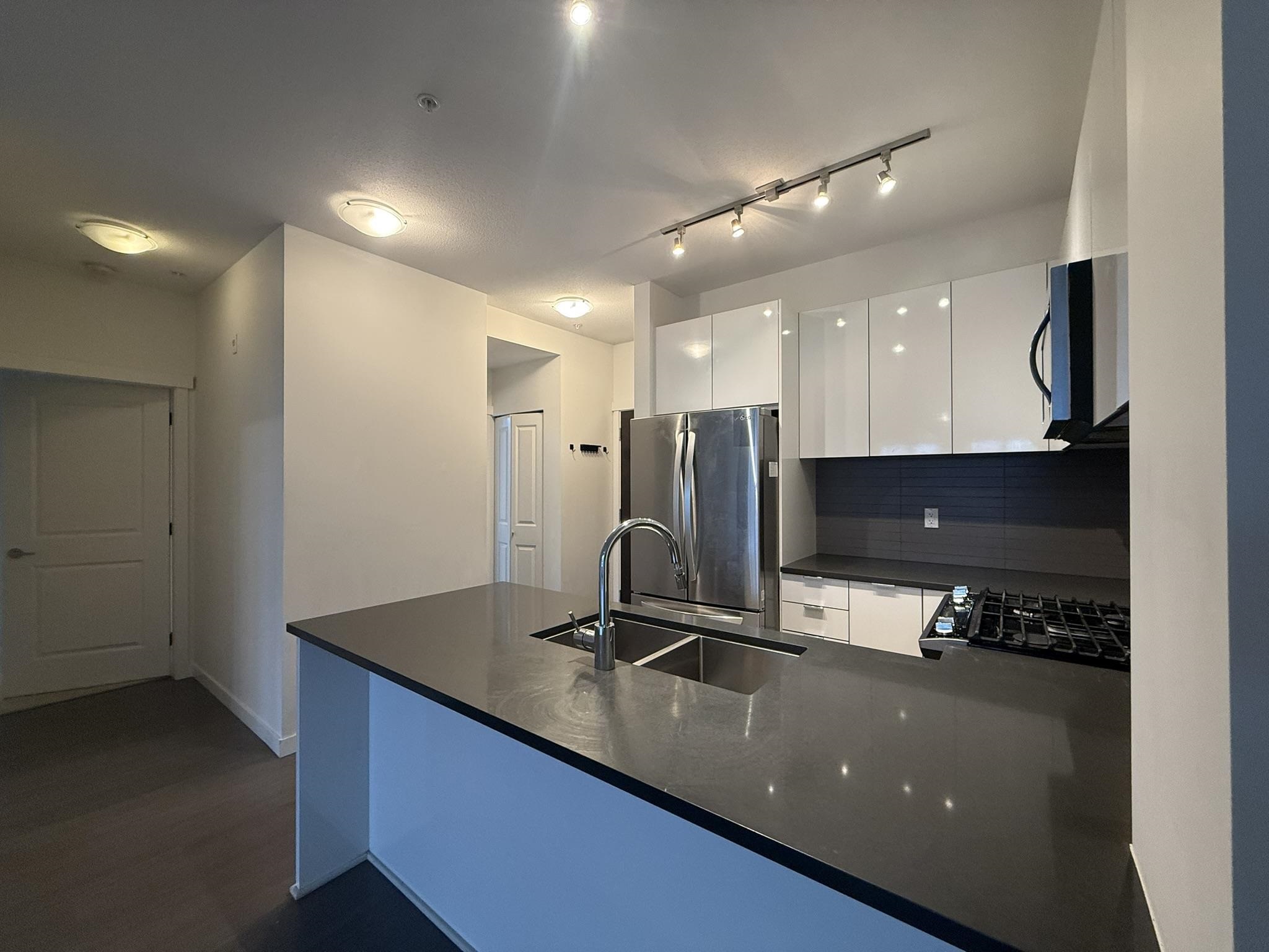 302 15137 33 AVENUE, R3080897, BC,