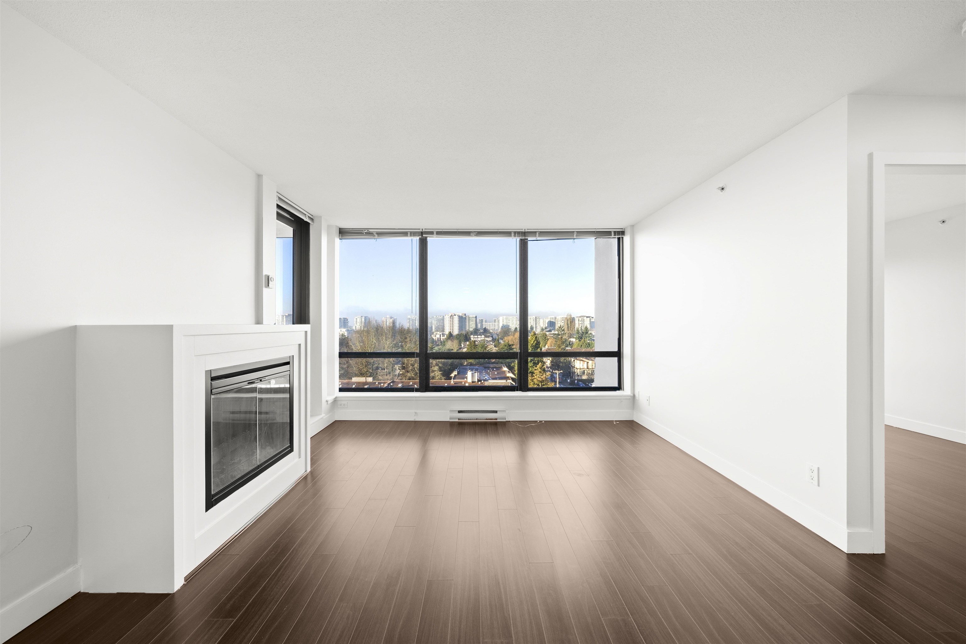 1202 9188 COOK ROAD, R3081030, BC,