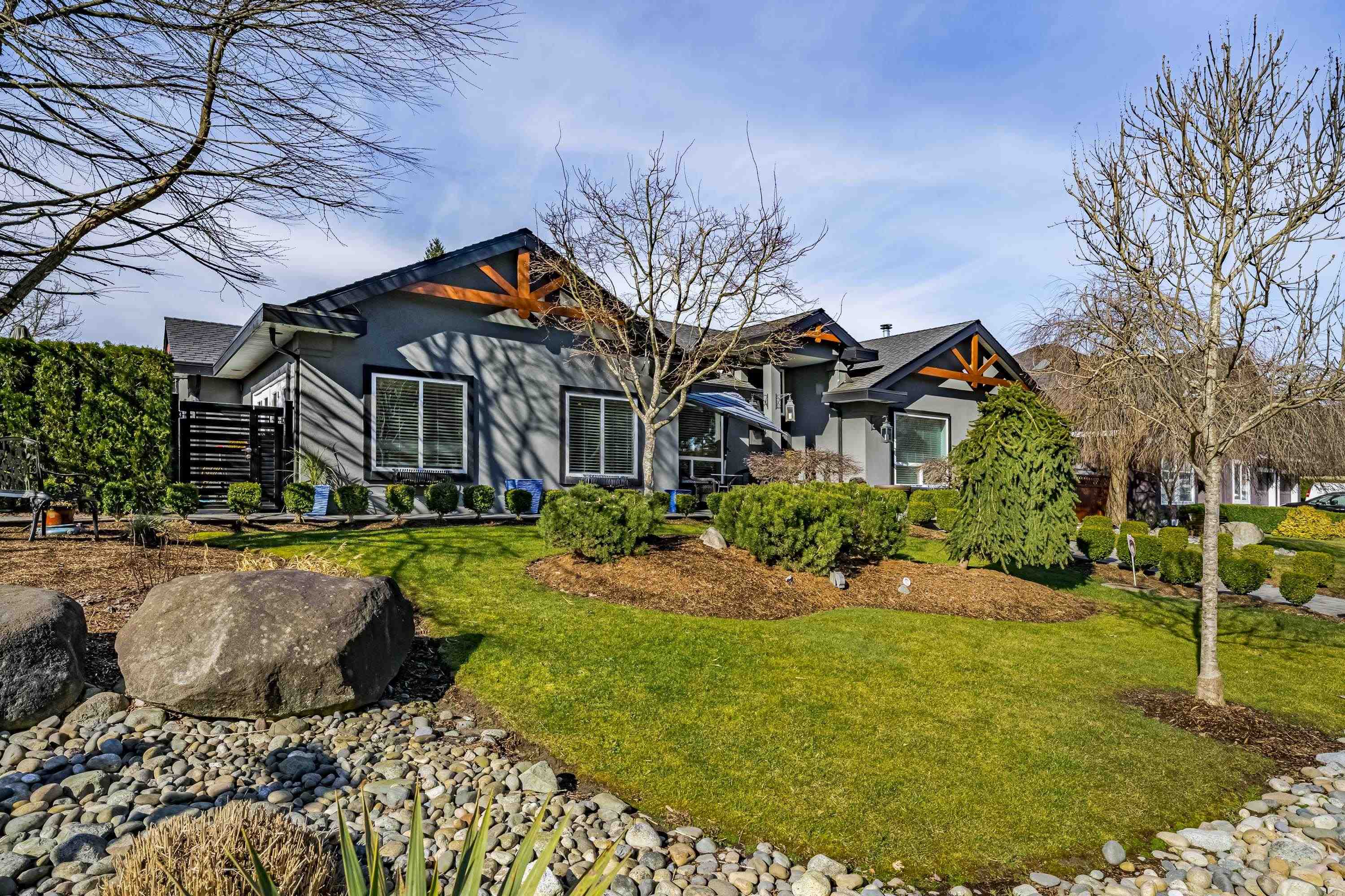 11125 155 STREET, Surrey BC V3R 0W6, R3081035, BC,