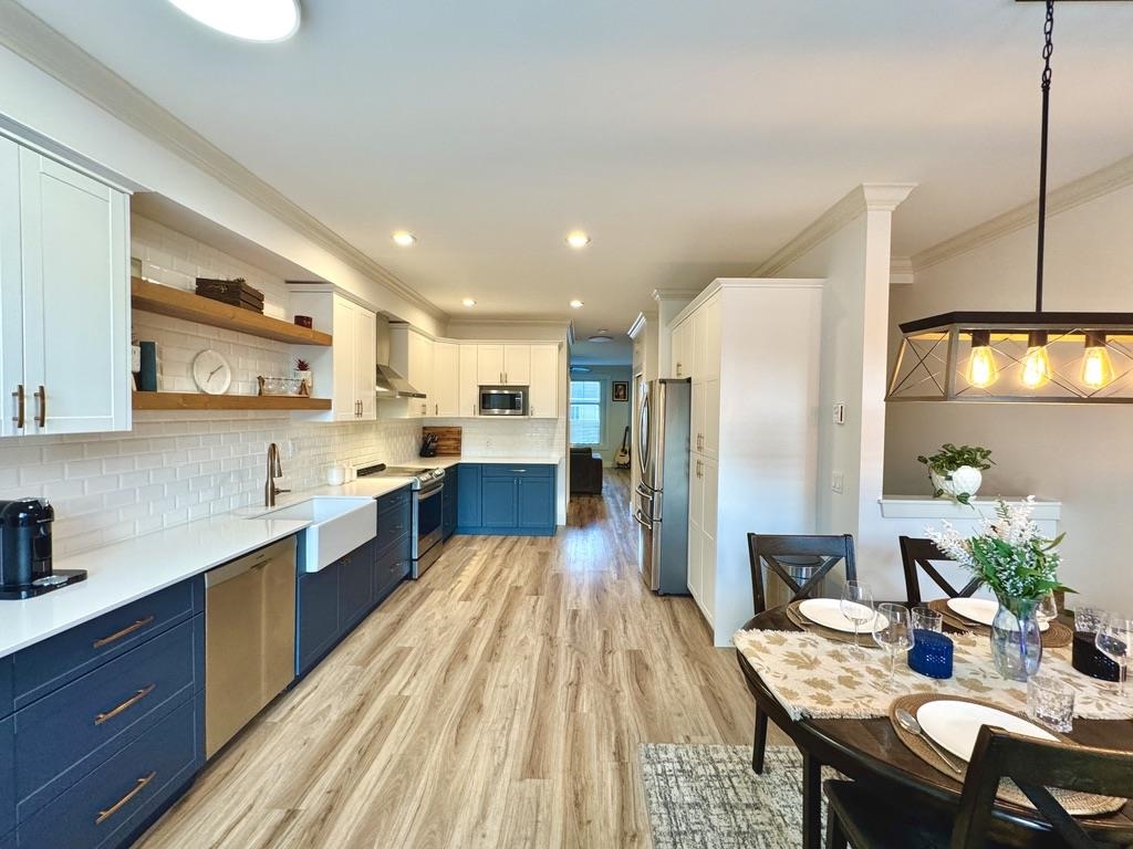 17 33860 MARSHALL ROAD, R3081064, BC,