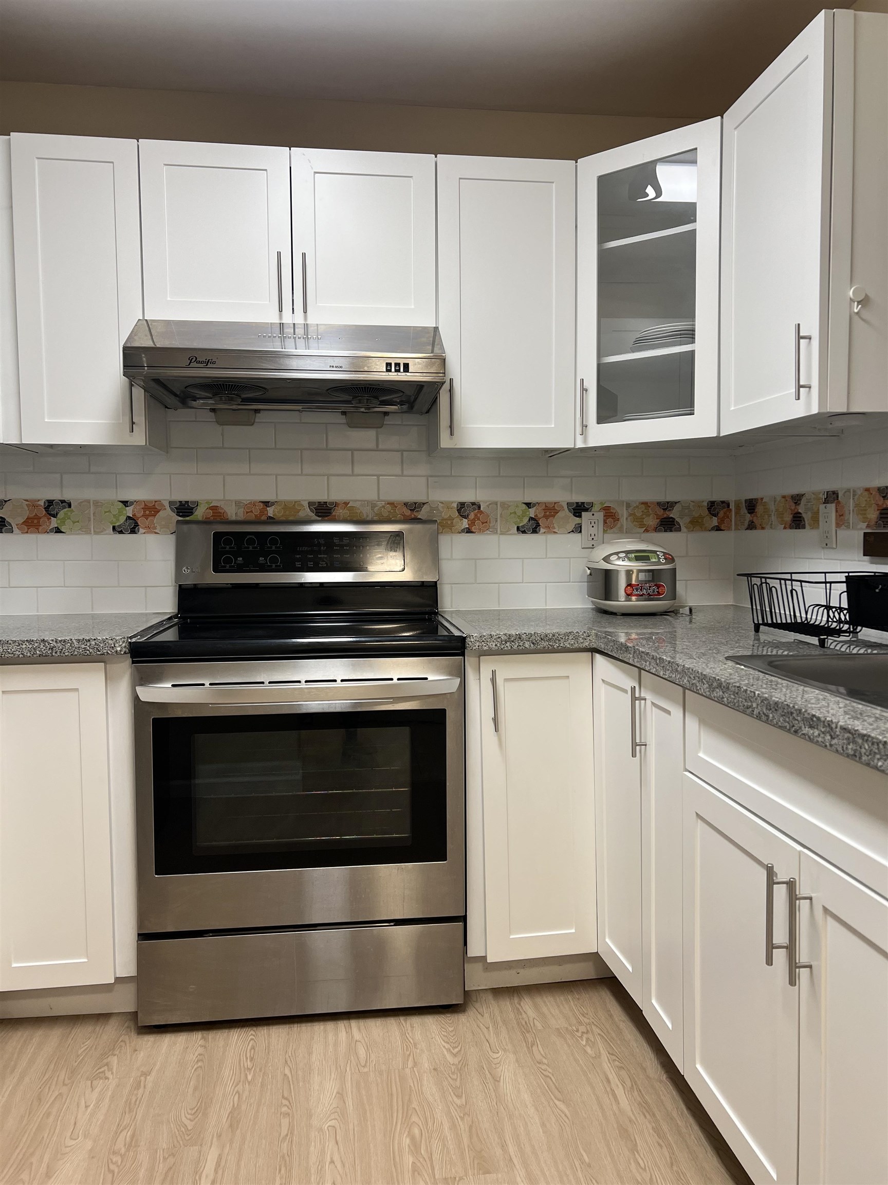 112 8600 GENERAL CURRIE, R3081146, BC,