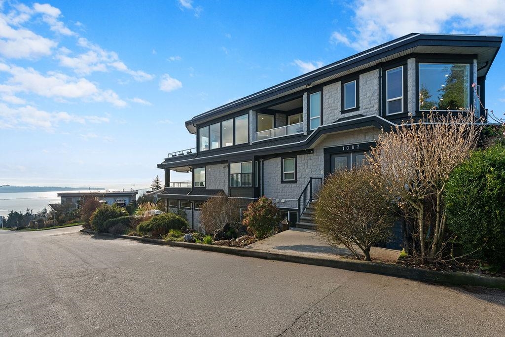 1087 FINLAY STREET, White Rock BC V4B 4K7, R3081347, BC,
