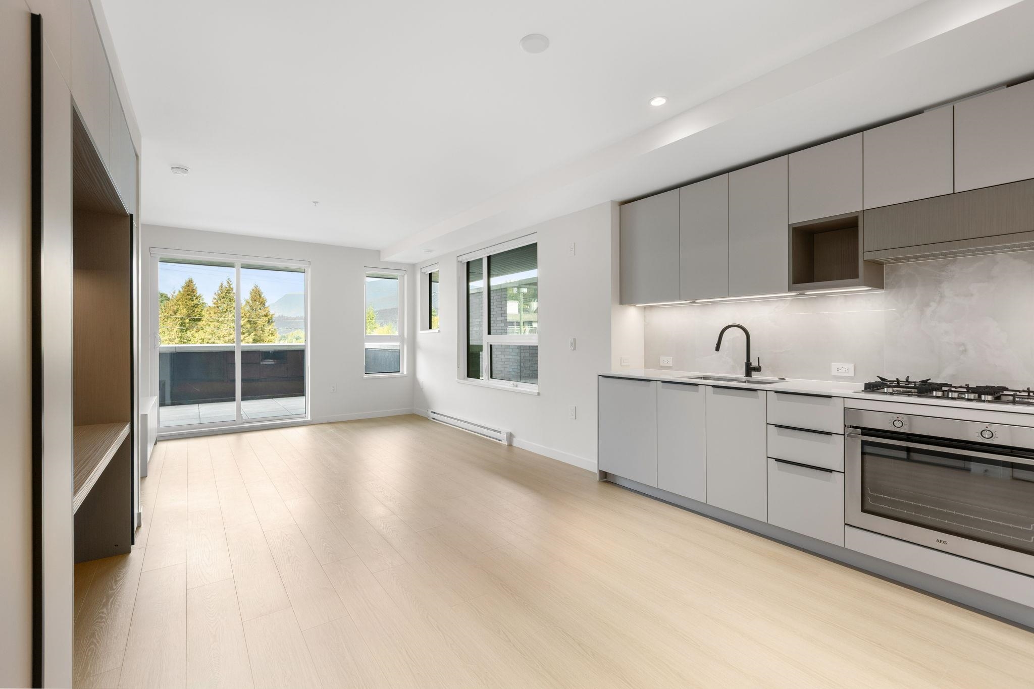 213 2015 ST. JOHNS STREET, R3081560, BC,