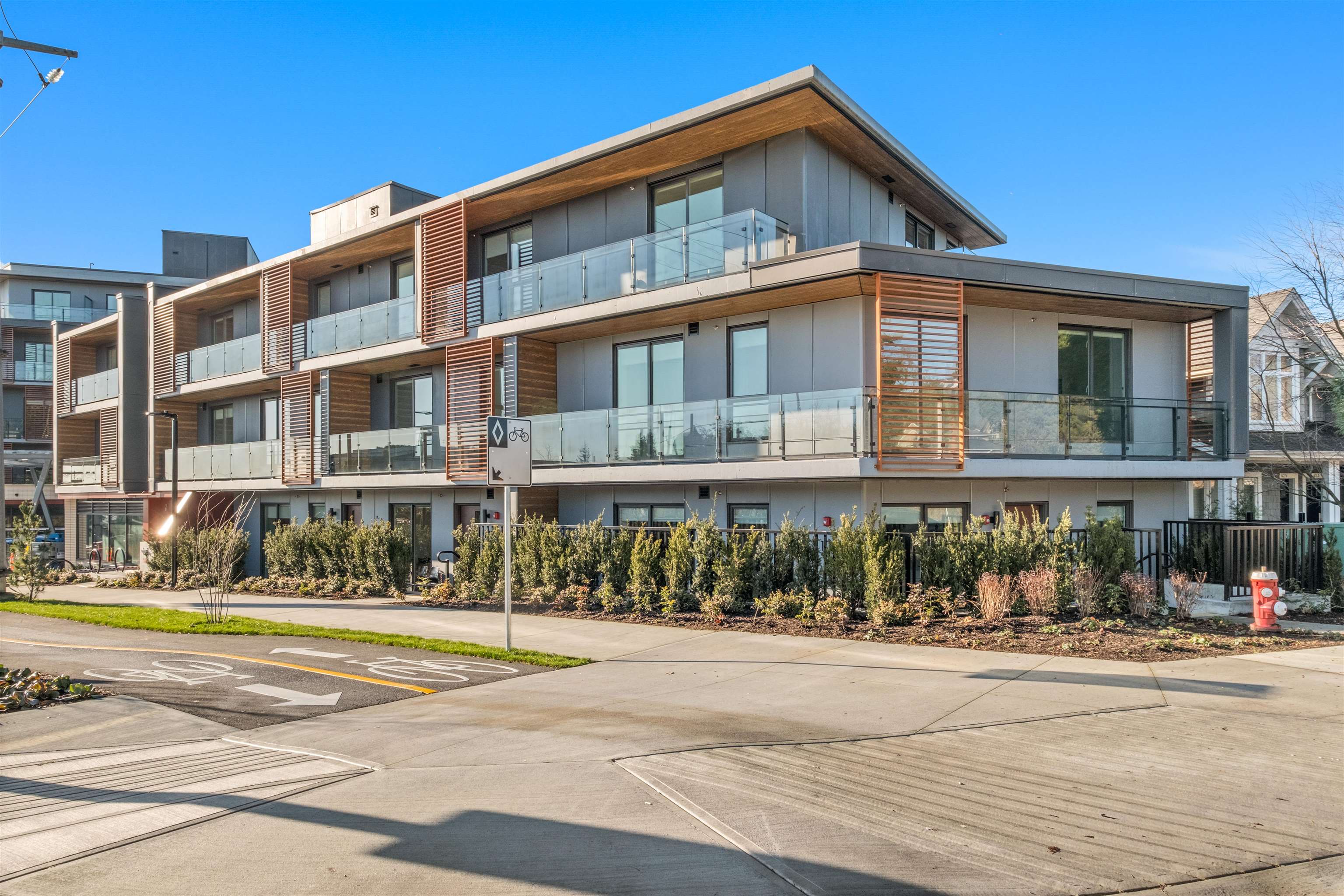 103 333 ST. DAVIDS AVENUE, R3081589, BC,