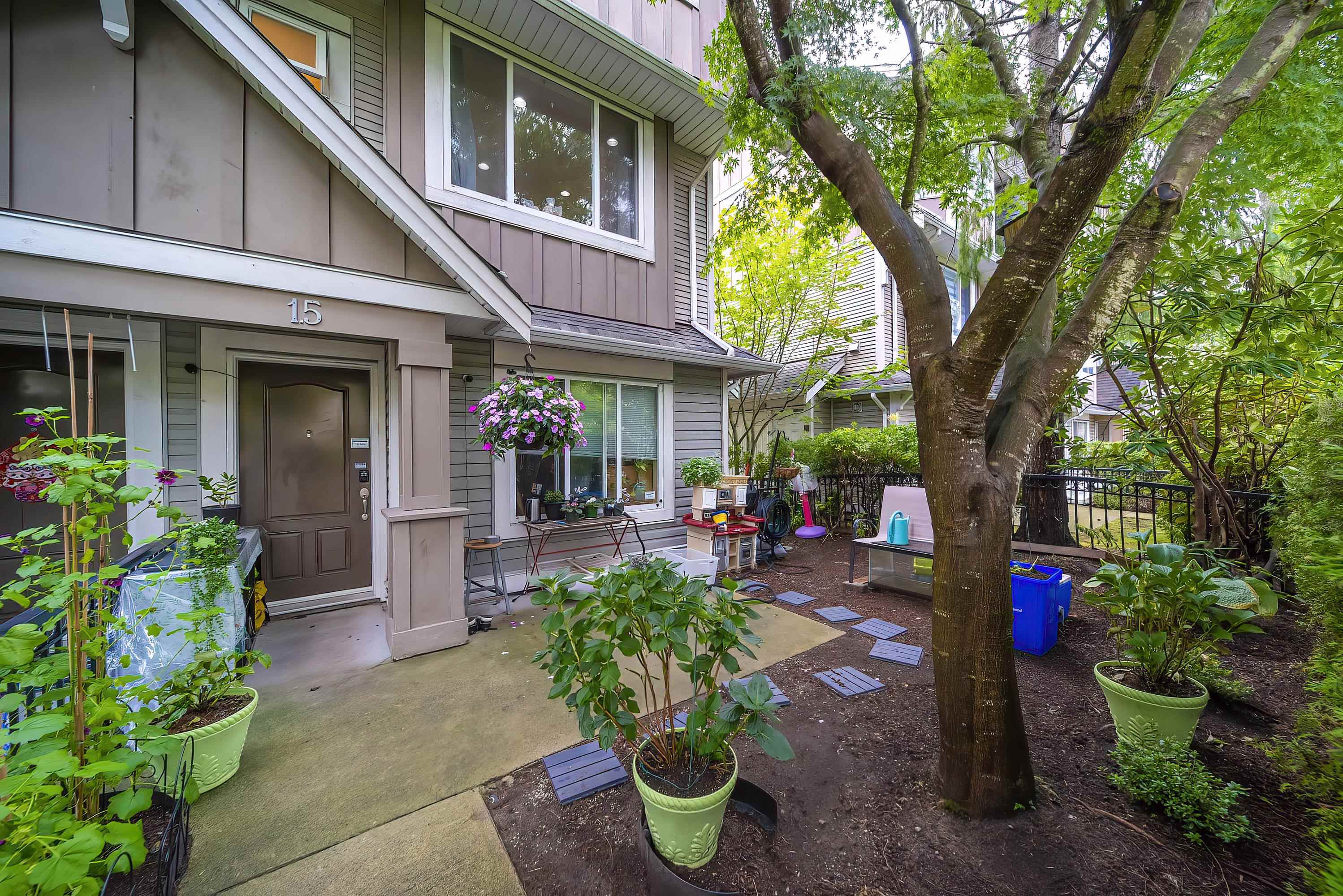 15 9288 KEEFER AVENUE, R3081626, BC,