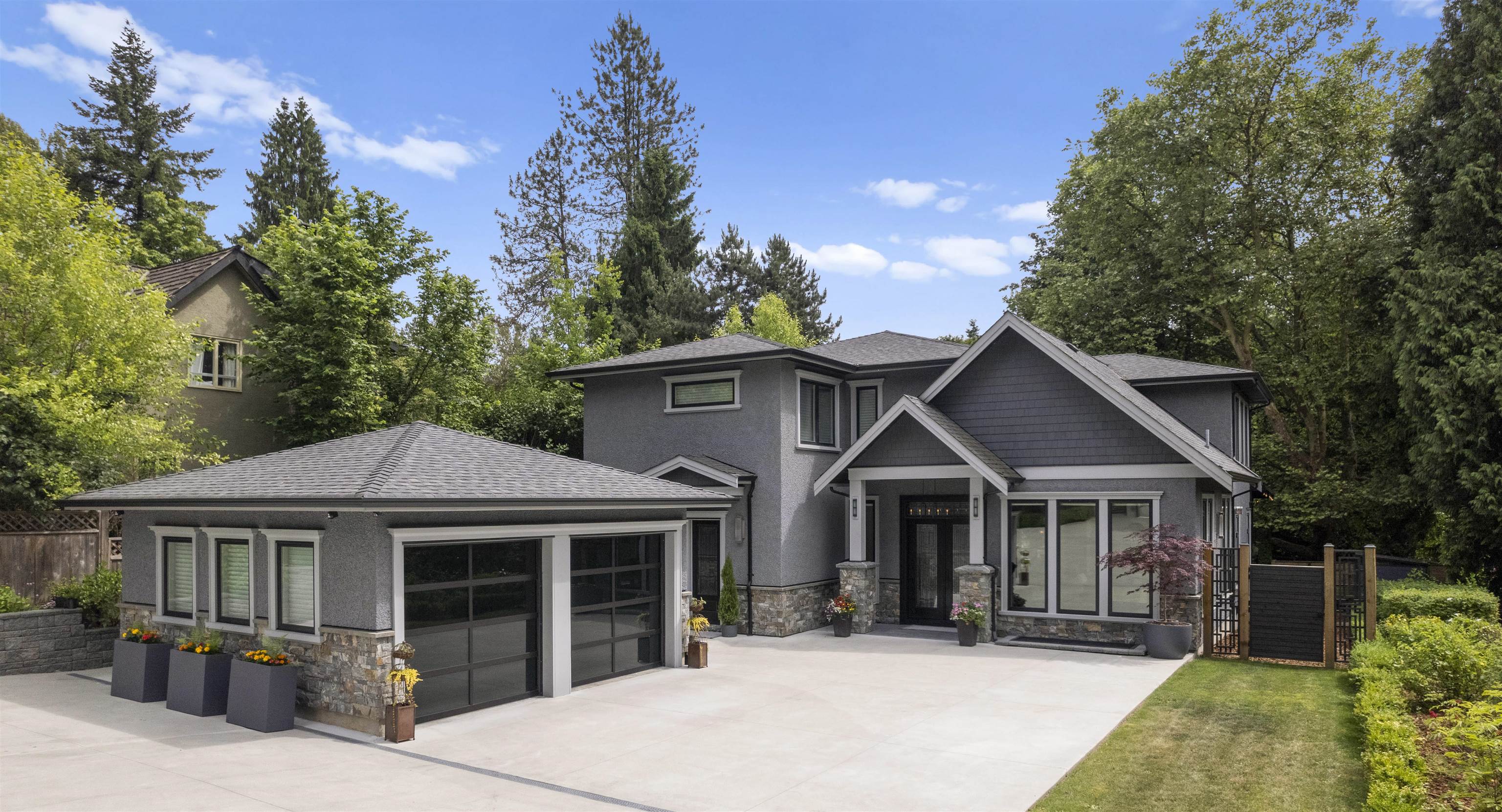 8258 GOVERNMENT ROAD, Burnaby BC V5A 2E3, R3081703, BC,