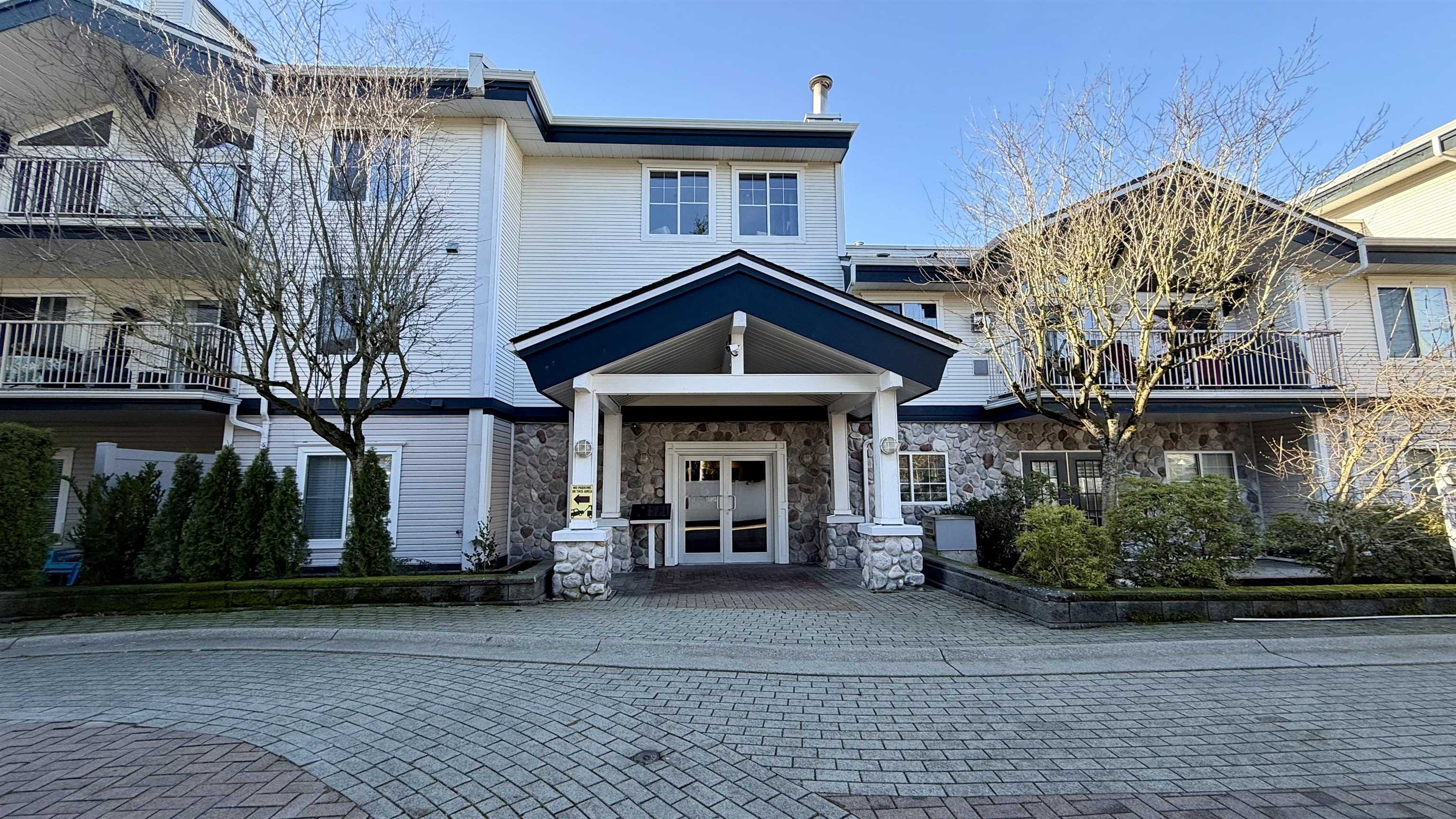 15298 20 AVENUE, Surrey BC V4A 2A3, R3081782, BC,