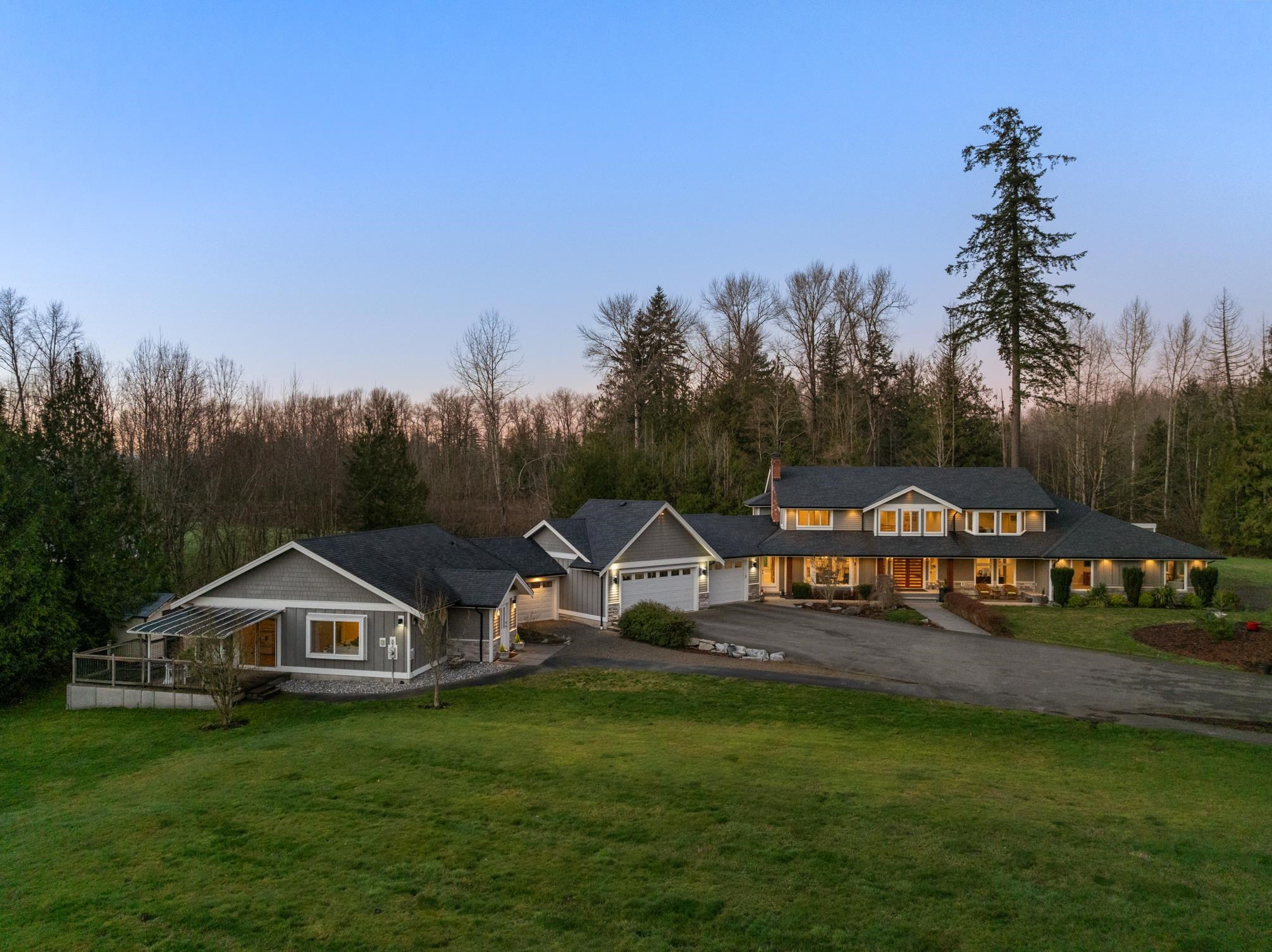 22015 40 AVENUE, Langley BC V2Z 1N7, R3081852, BC,