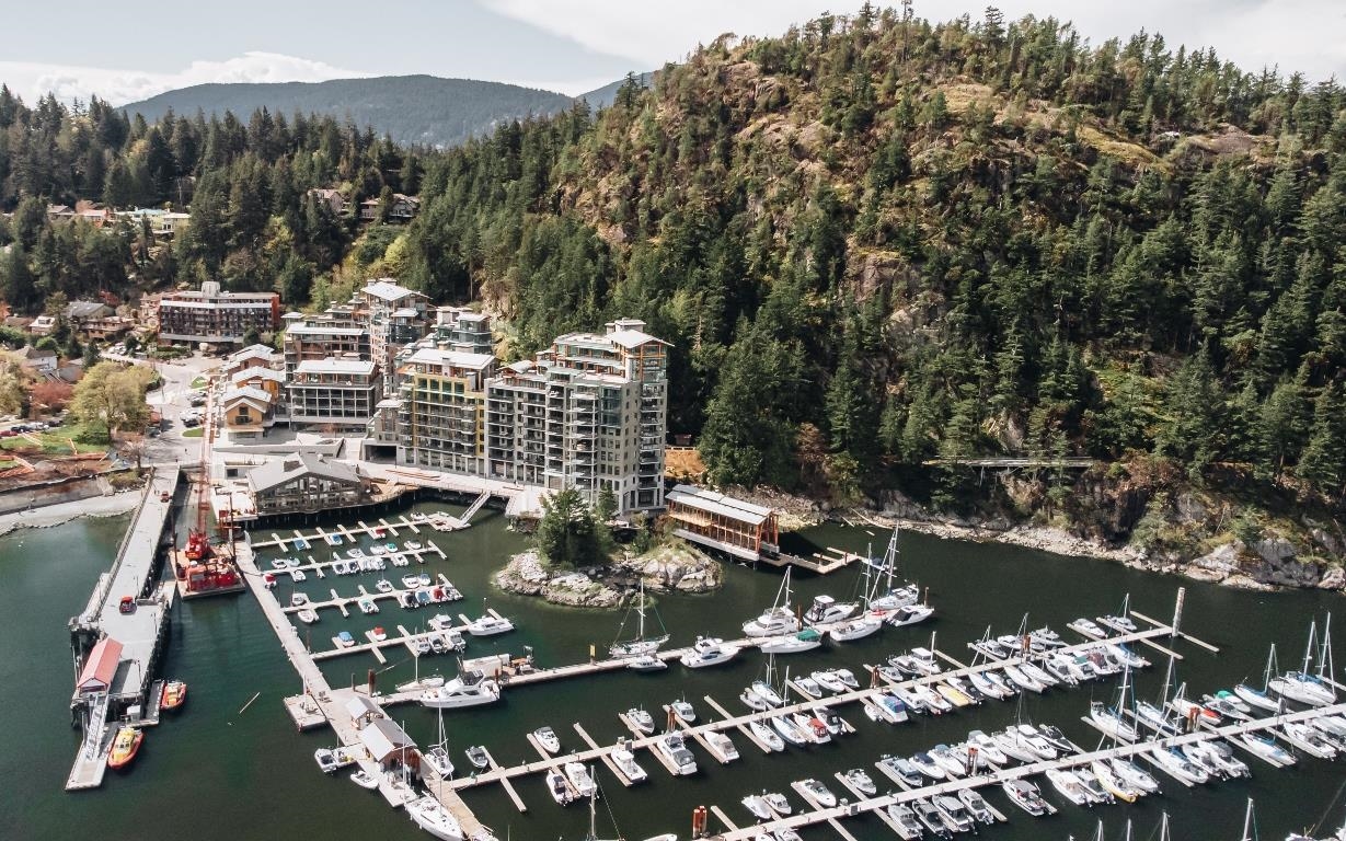 402 6699 NELSON AVENUE, R3081949, BC,