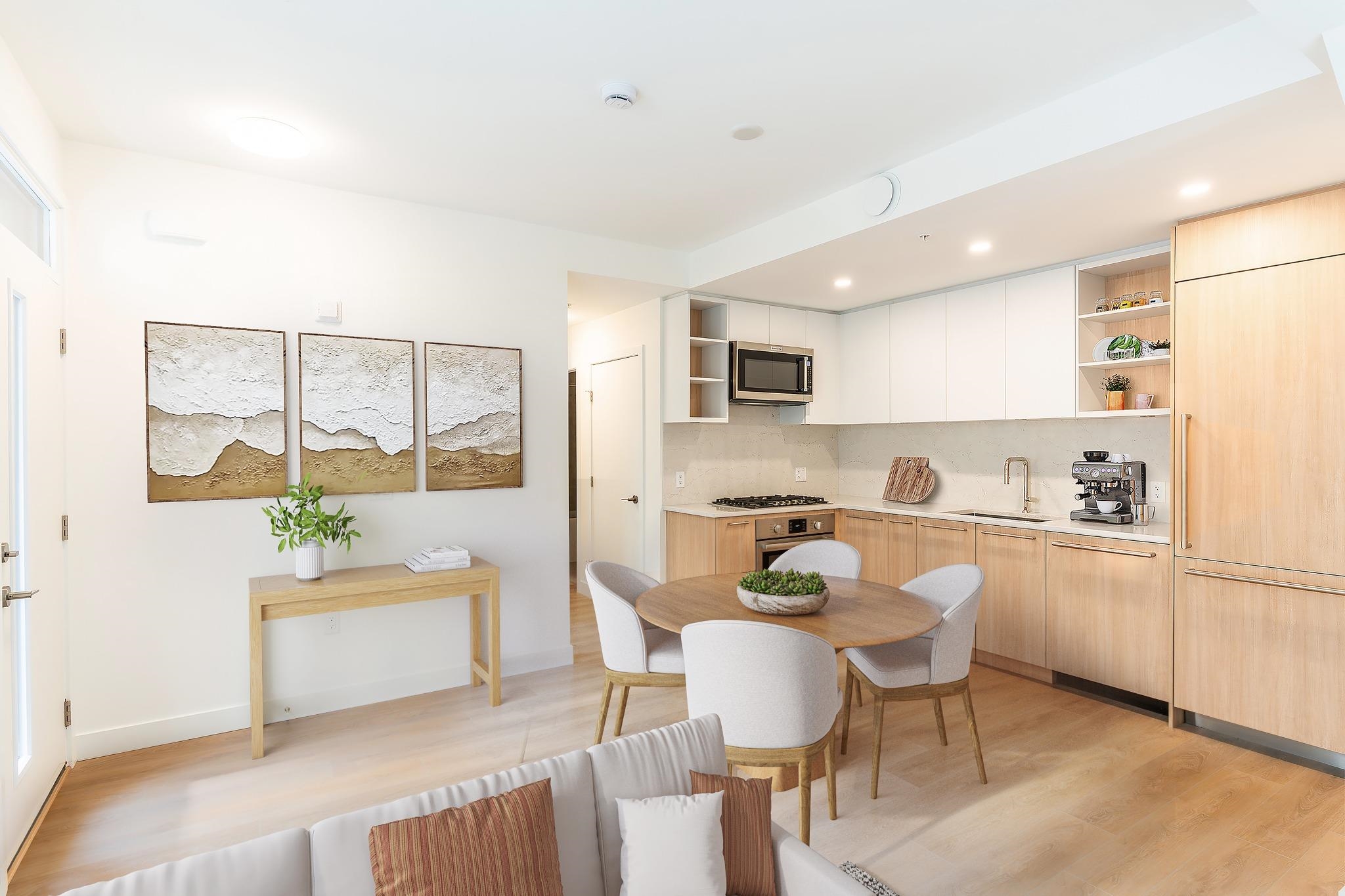 123 2050 GLENAIRE DRIVE, R3082365, BC,