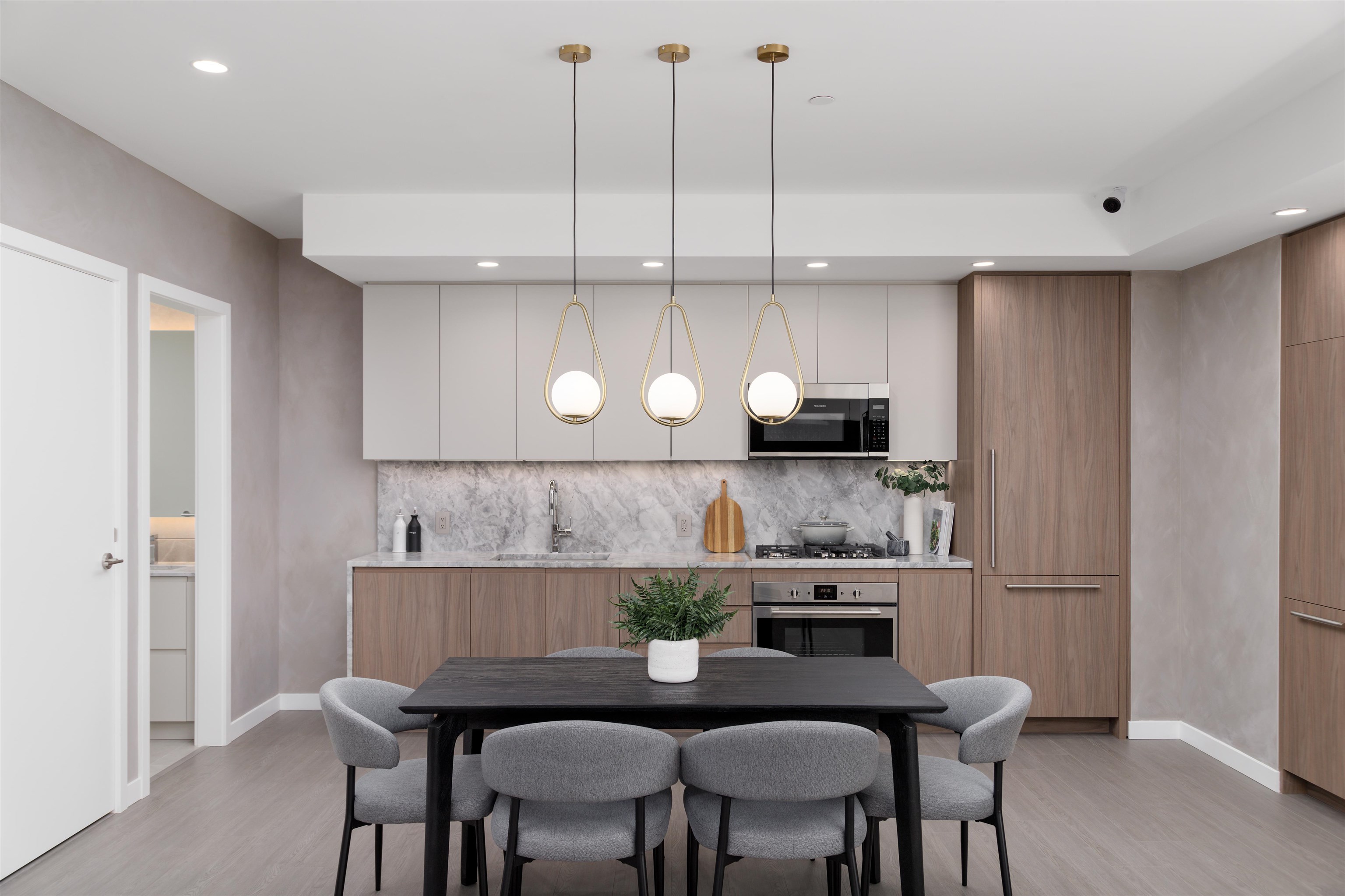 1005 1175 PINTREE WAY, R3082391, BC,