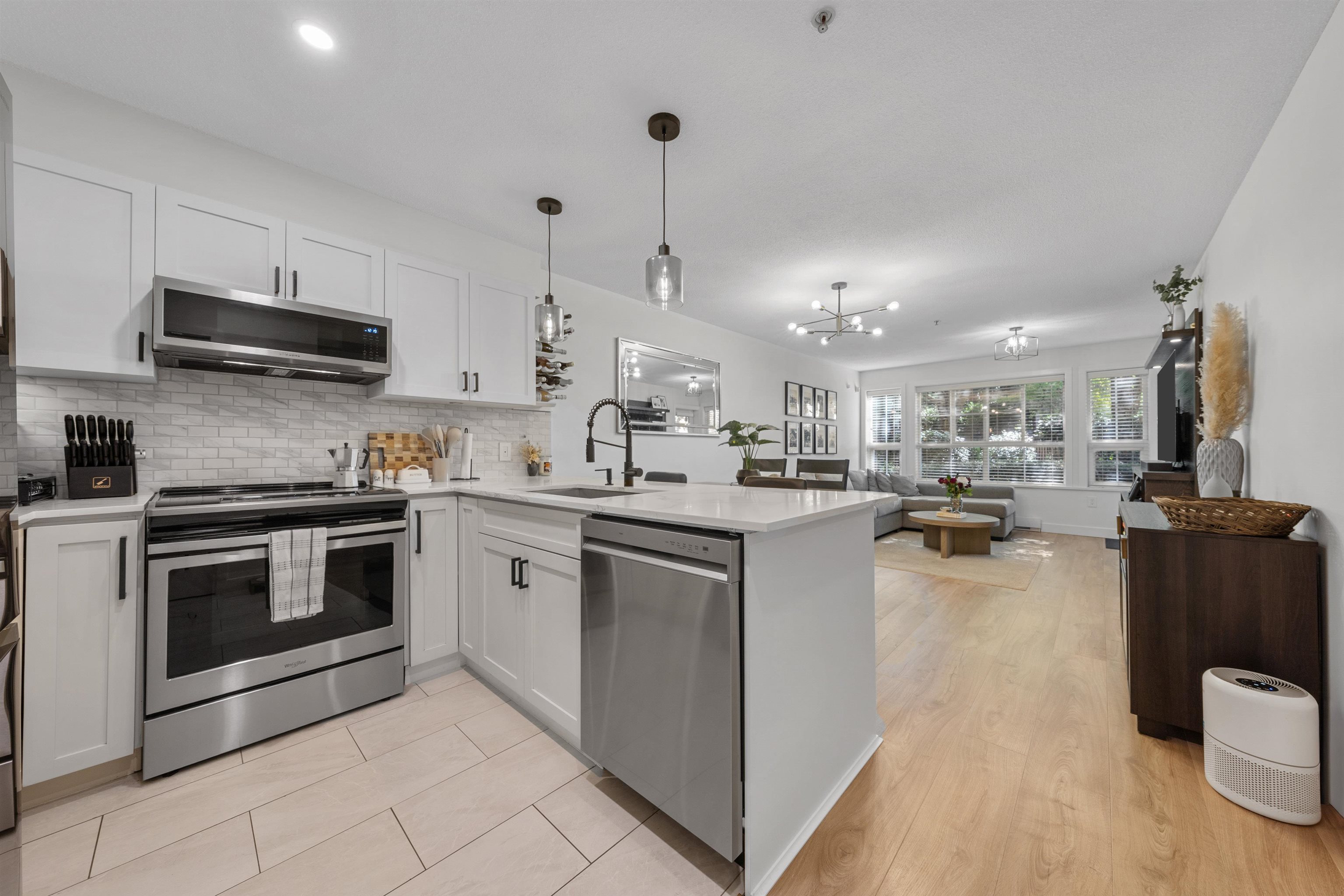 113 19677 MEADOW GARDENS WAY, R3082427, BC,