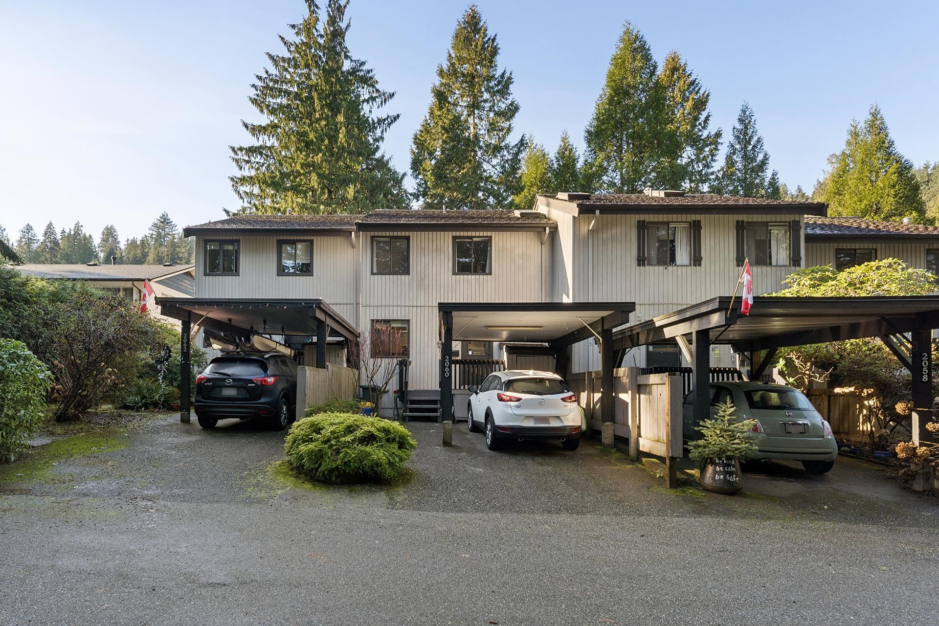 2060 DEEP COVE CRESCENT, North Vancouver BC V7G 1T2, R3082432, BC,