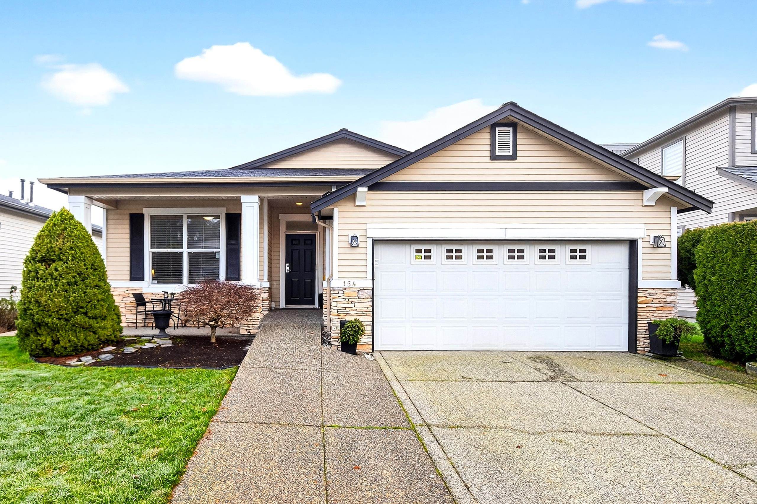 154 19639 MEADOW GARDENS WAY, R3082556, BC,