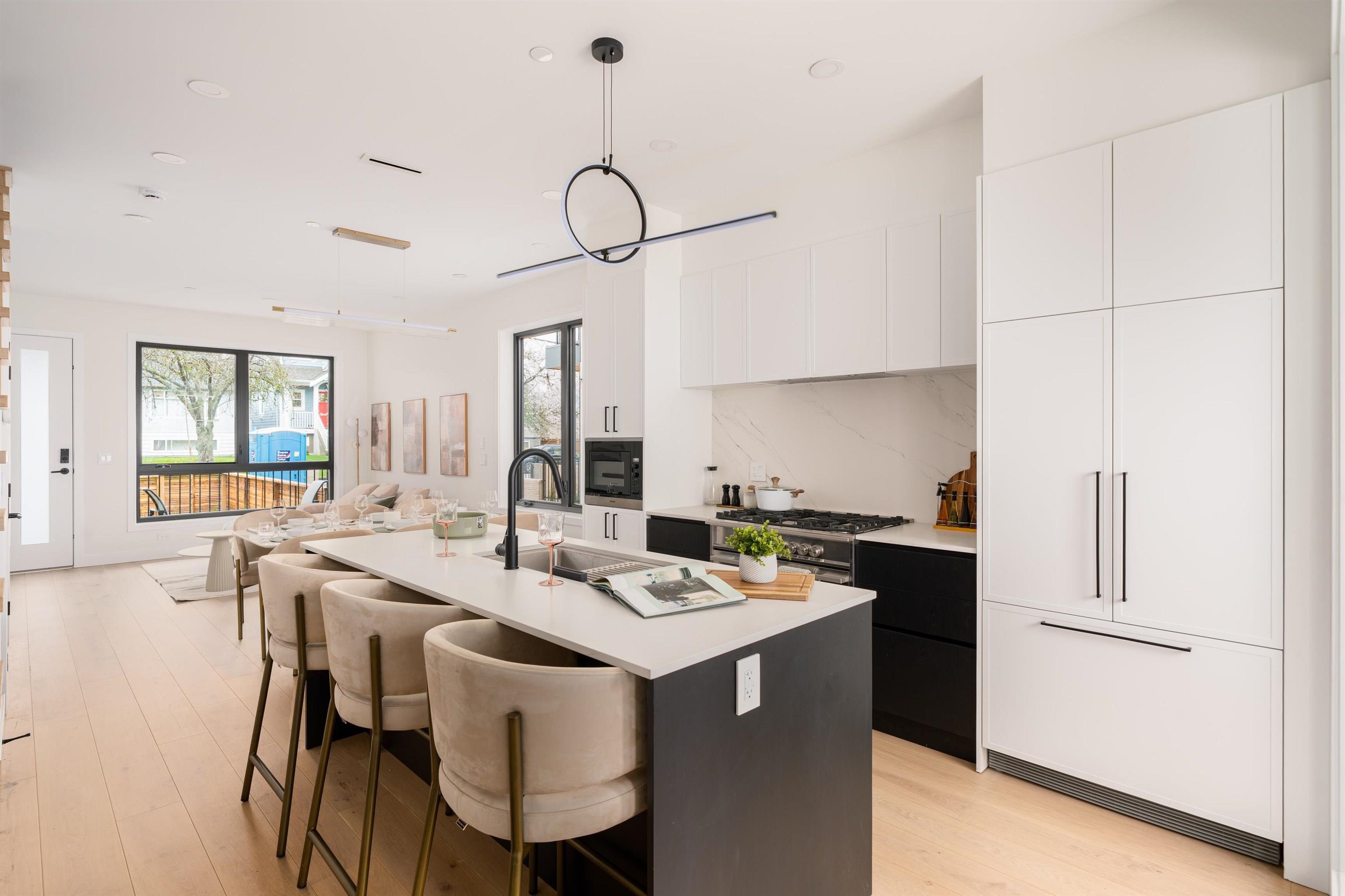 836 W 64TH AVENUE, Vancouver BC V6B 2L4, R3082632, BC,