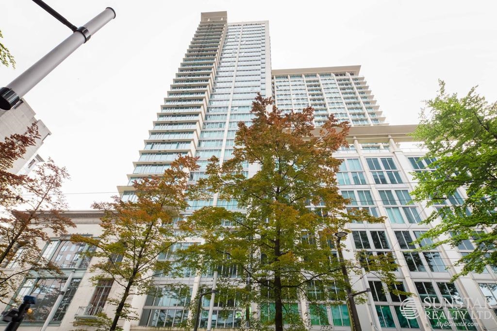 914 610 GRANVILLE AVENUE, R3082656, BC,