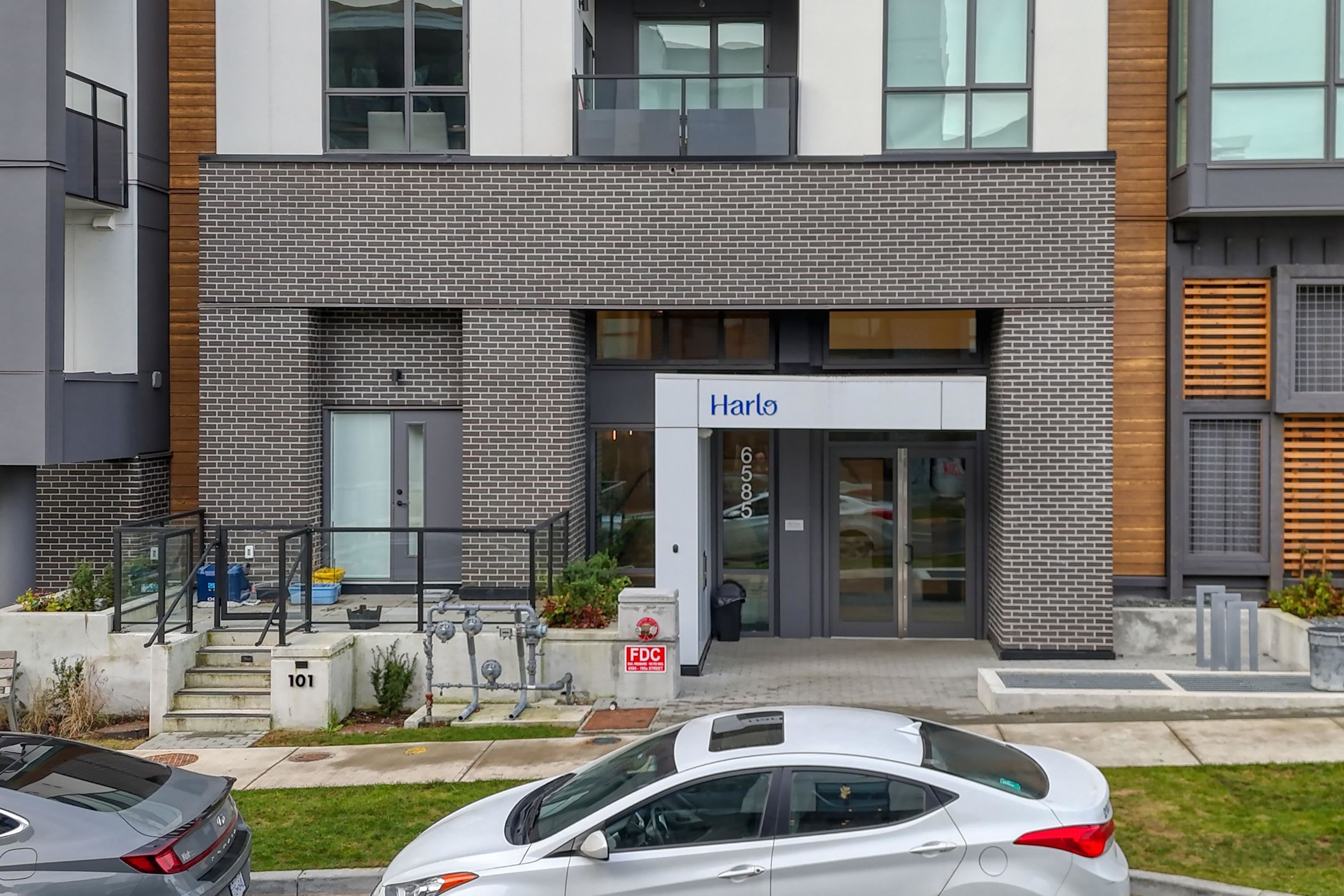 212 6585 195A STREET, R3082704, BC,