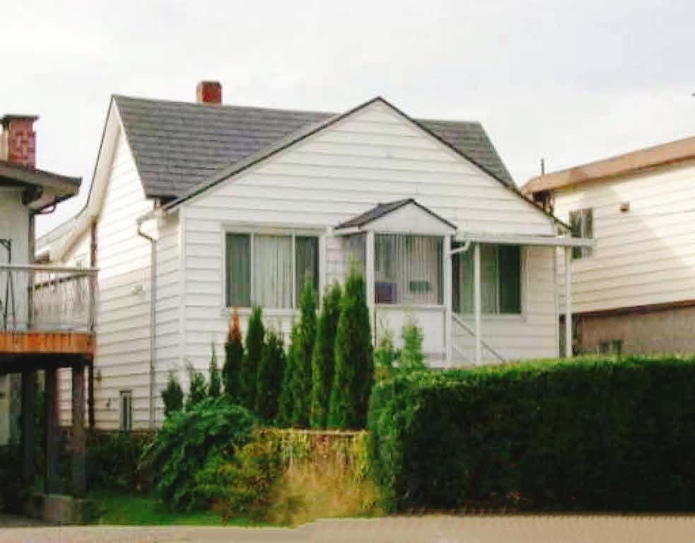 946 E KING EDWARD AVENUE, Vancouver BC V5V 2E6, R3082770, BC,