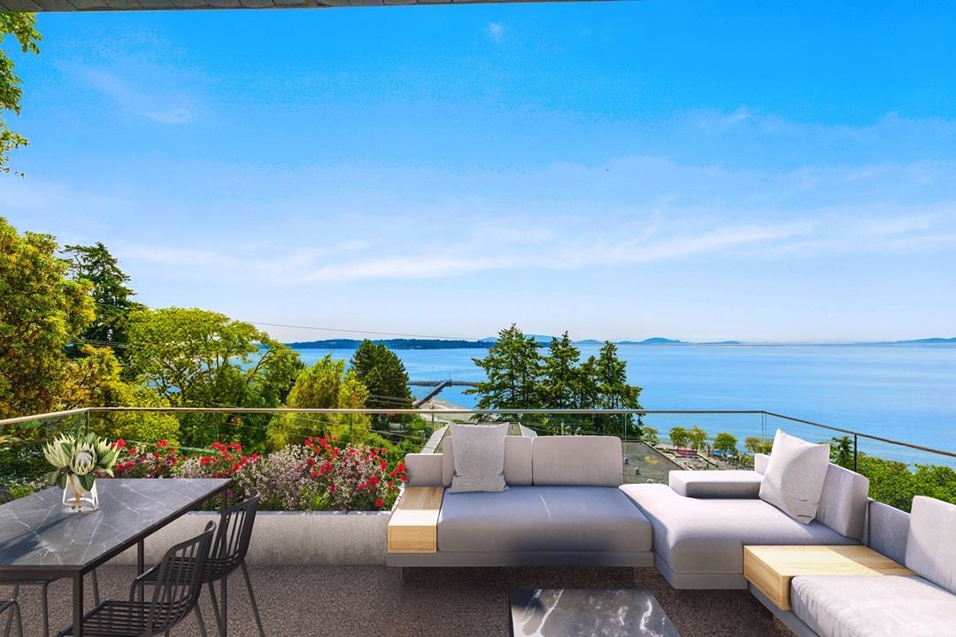 14999 BLACKWOOD LANE, White Rock BC V4B 2A8, R3082850, BC,