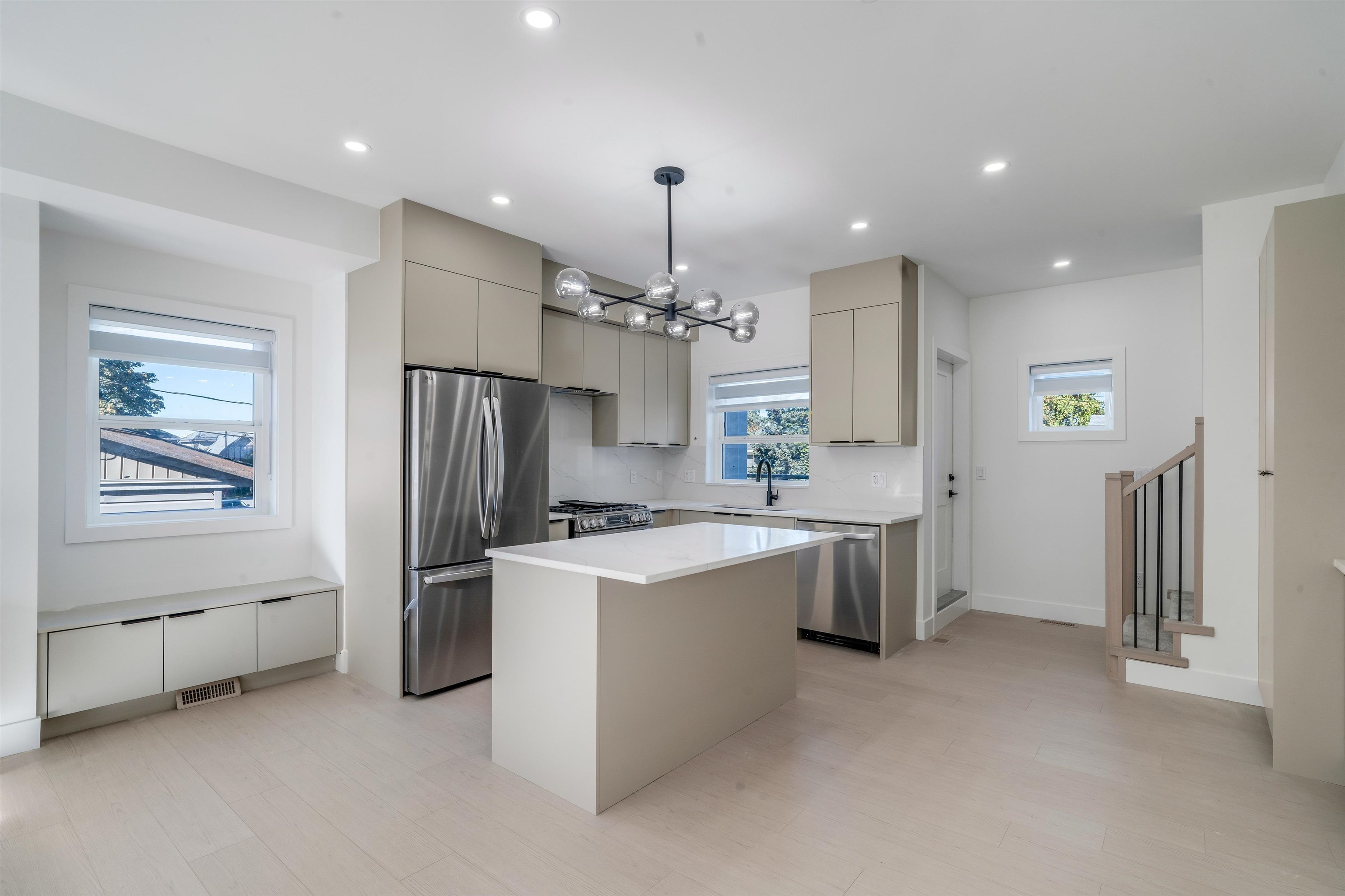 21 8335 115 STREET, R3082888, BC,