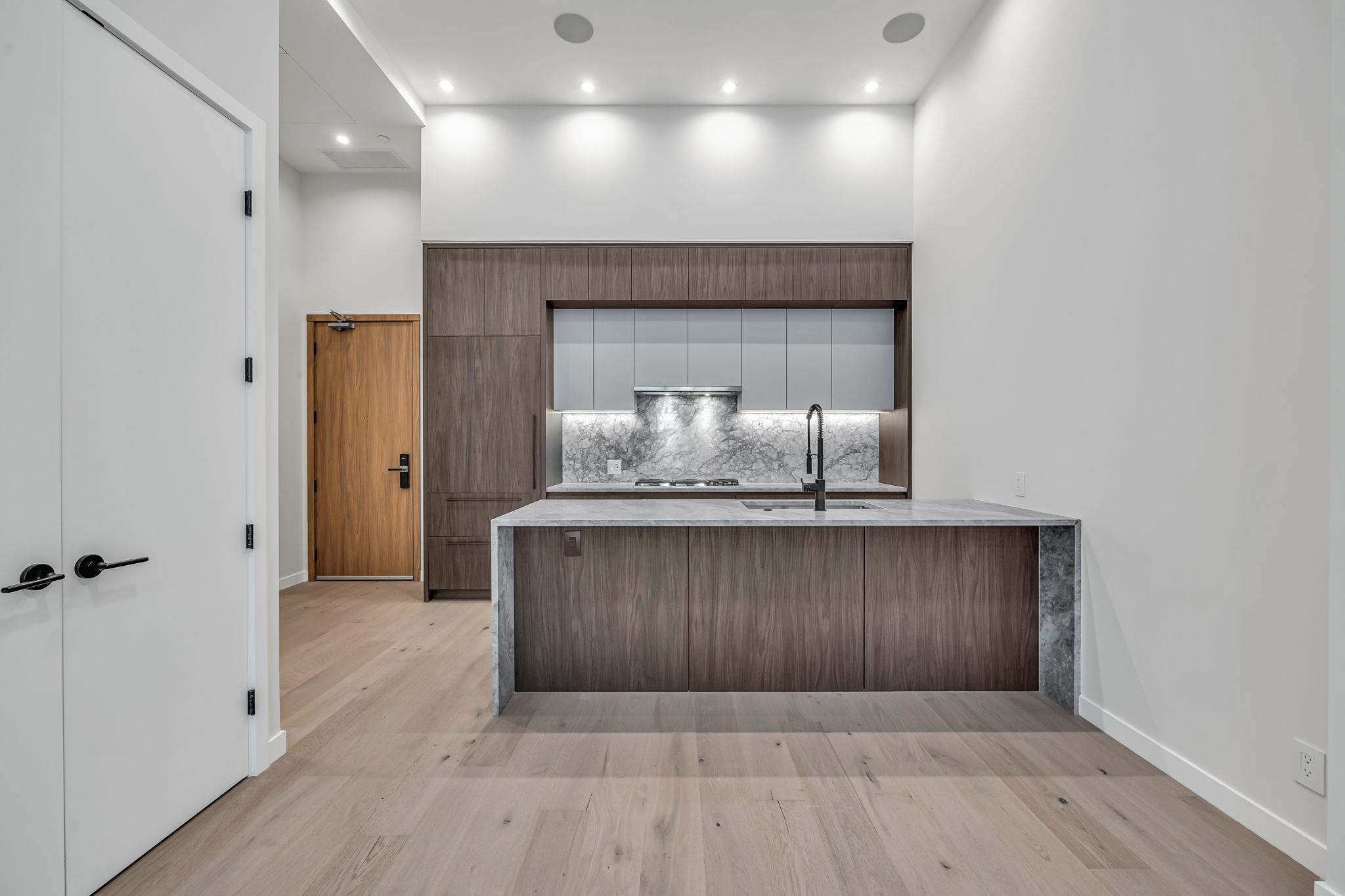 5105 2186 GILMORE AVENUE, R3082975, BC,