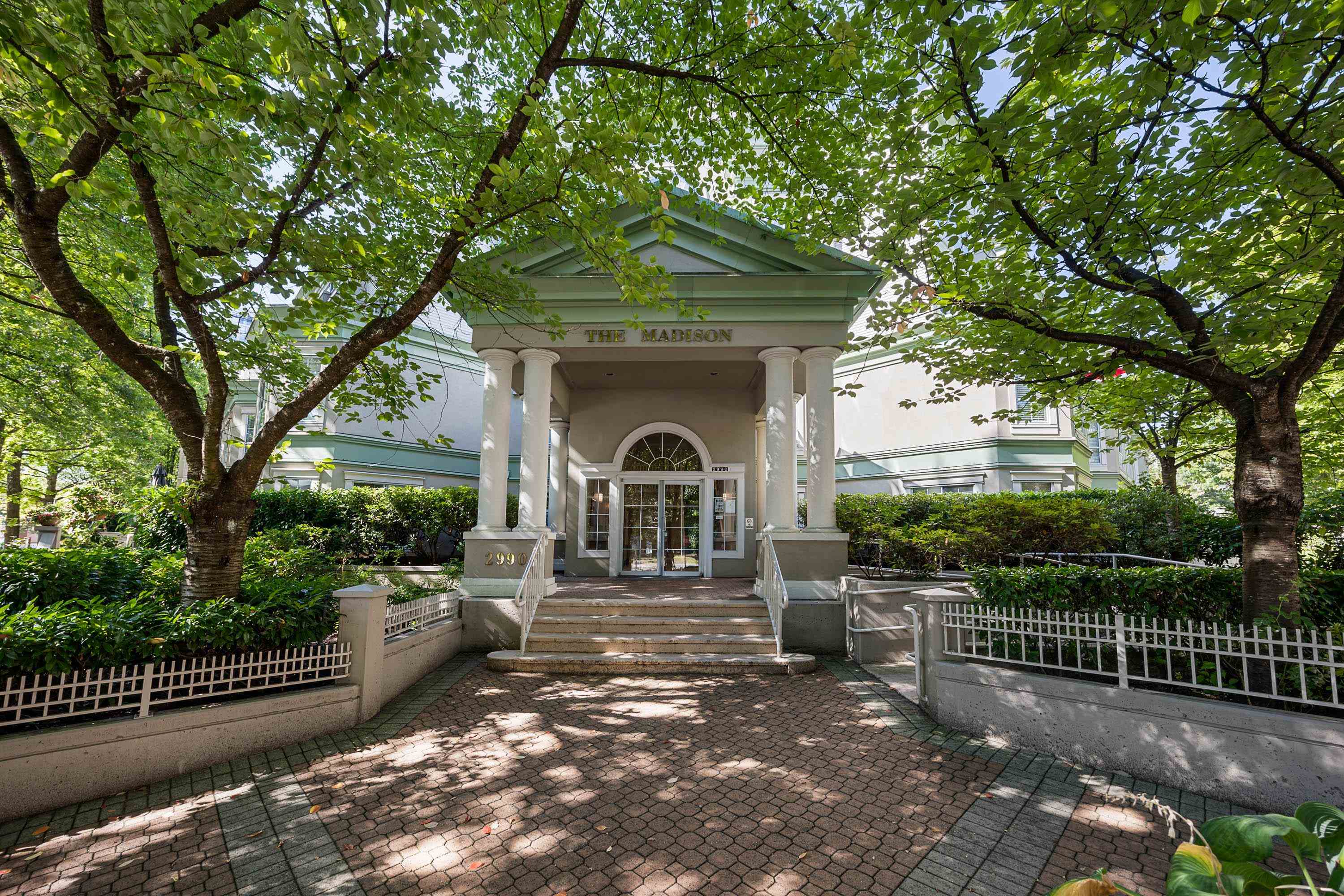 206 2990 PRINCESS CRESCENT, R3083040, BC,