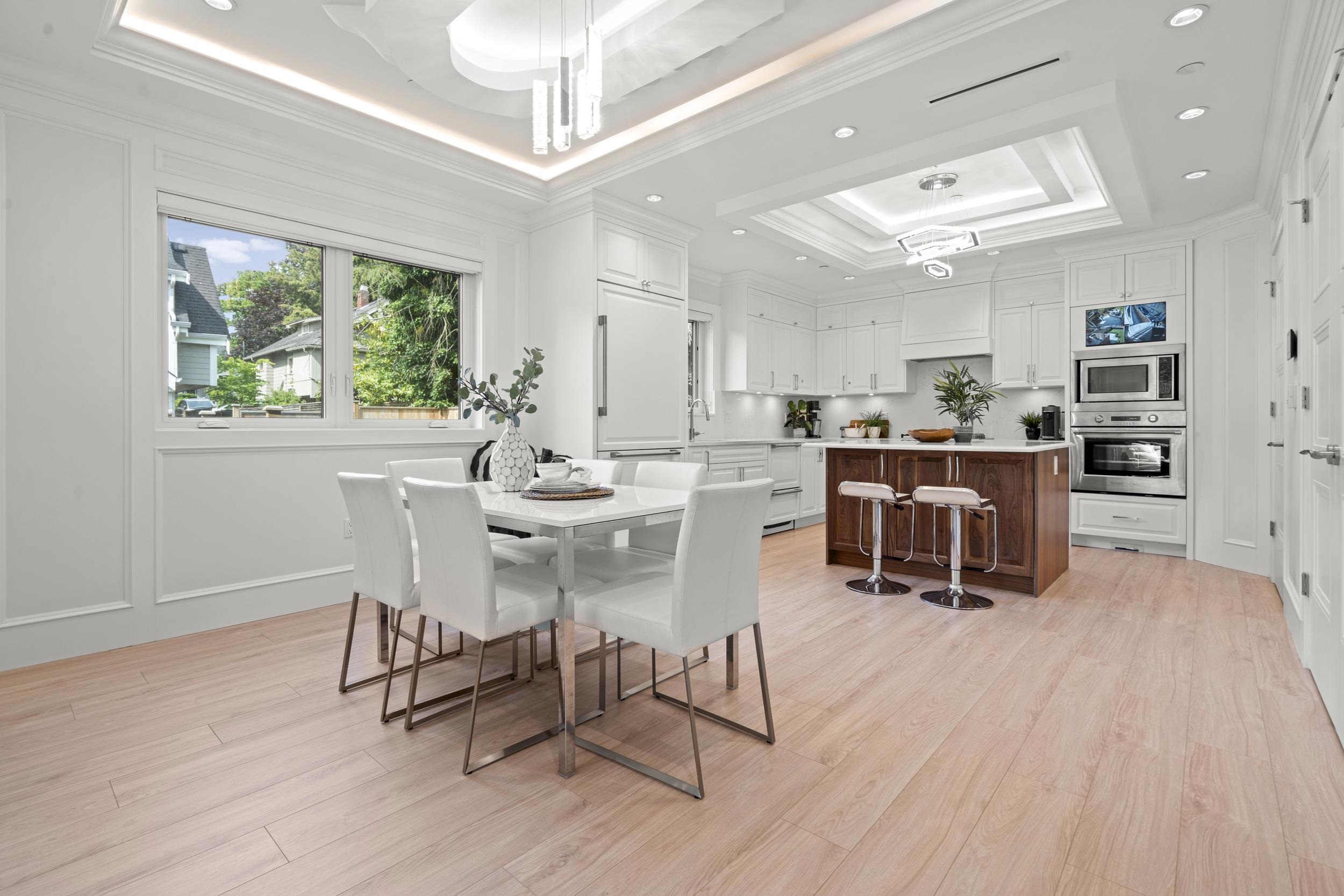 2377 W 7TH AVENUE, Vancouver BC V6K 1Y4, R3083101, BC,