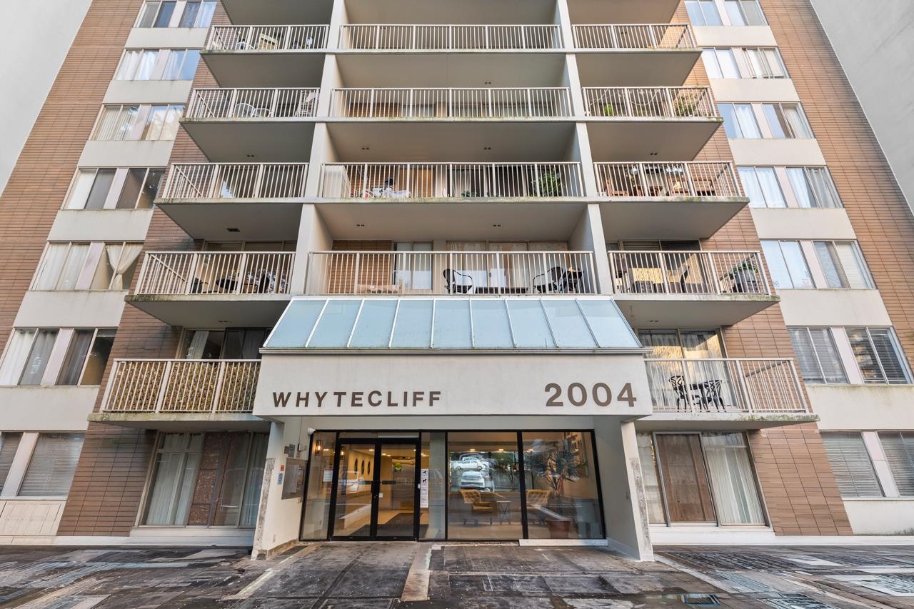 1601 2004 FULLERTON AVENUE, R3083111, BC,