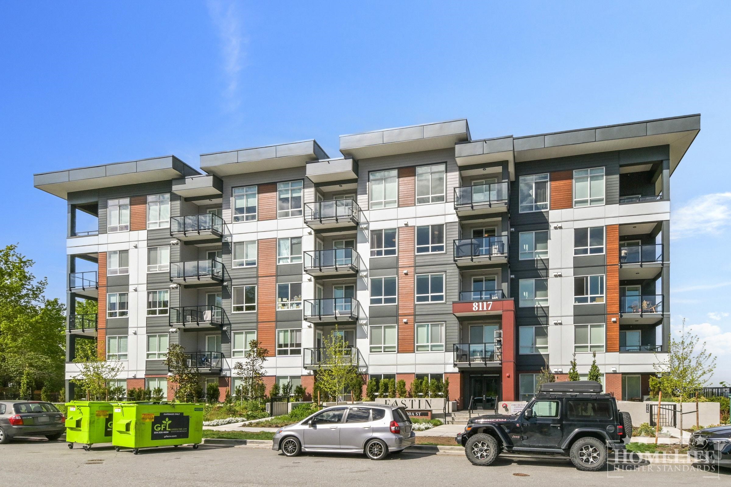 618 8117 200A STREET, R3083121, BC,