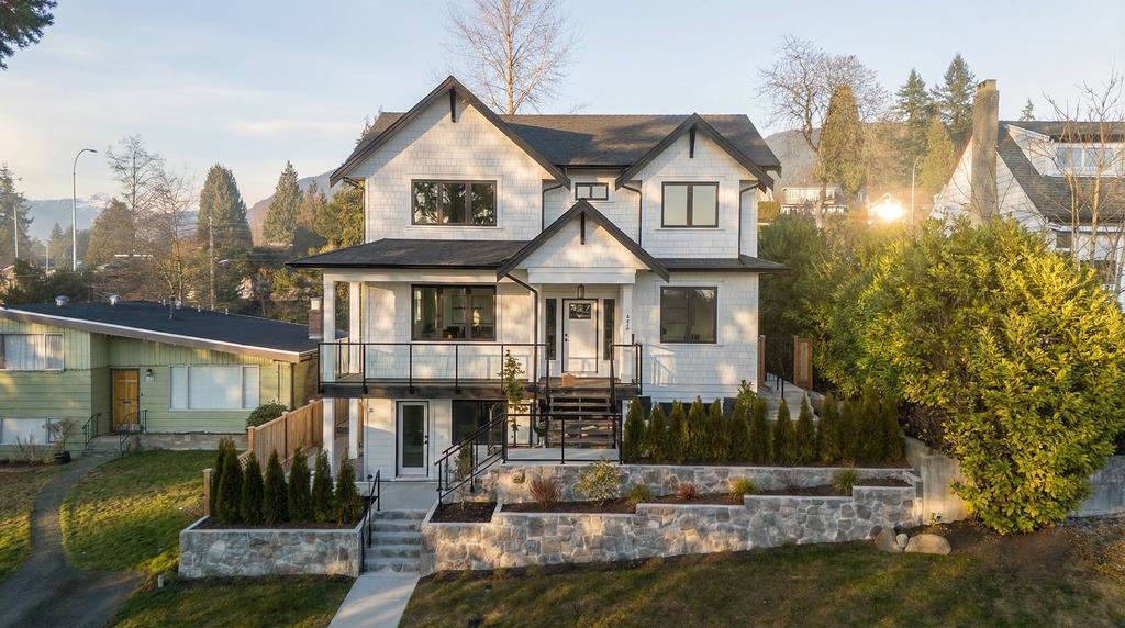 338 W 24TH STREET, North Vancouver BC V7M 2C6, R3083154, BC,