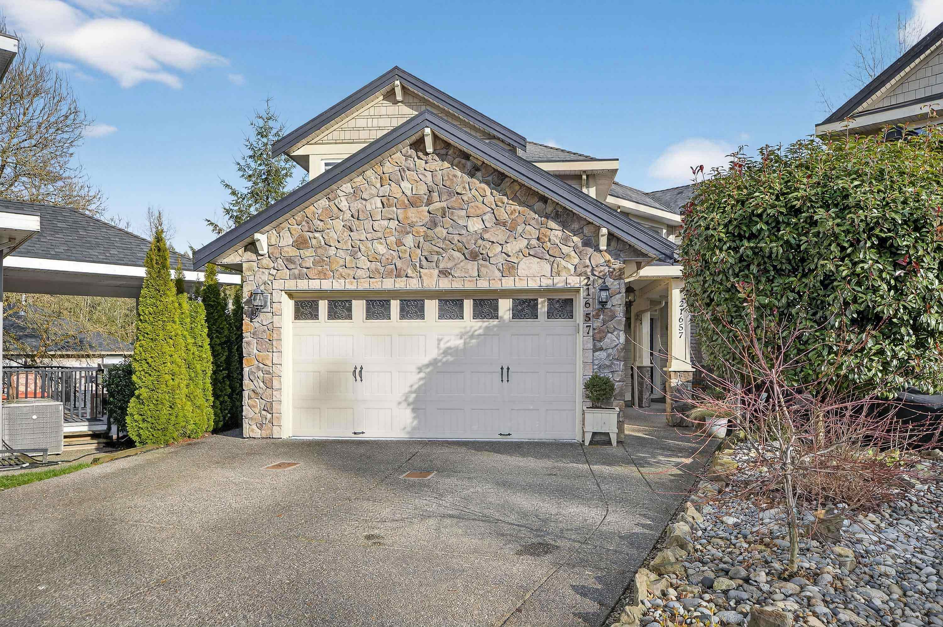 21657 92B AVENUE, Langley BC V1M 0A3, R3083161, BC,