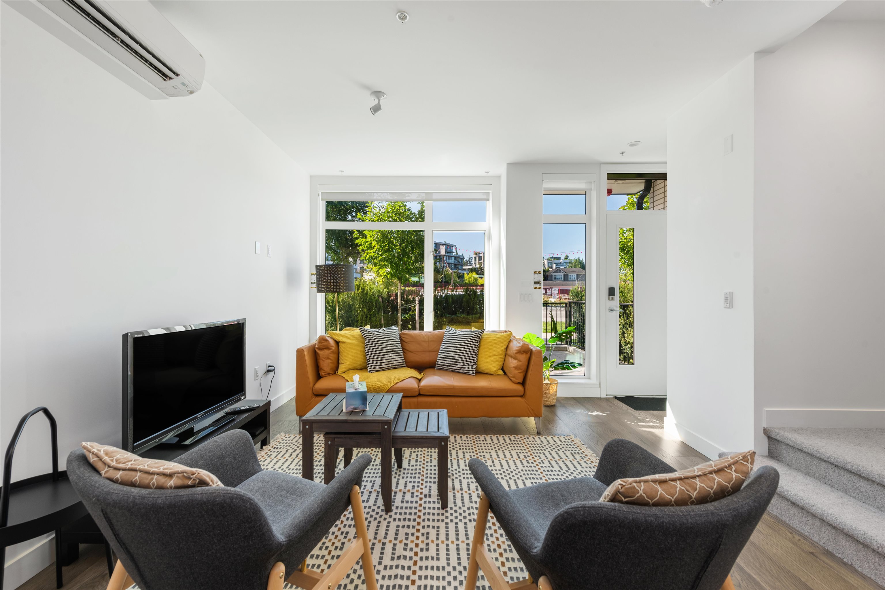 561 W 29TH AVENUE, Vancouver BC V5Z 2H8, R3083190, BC,