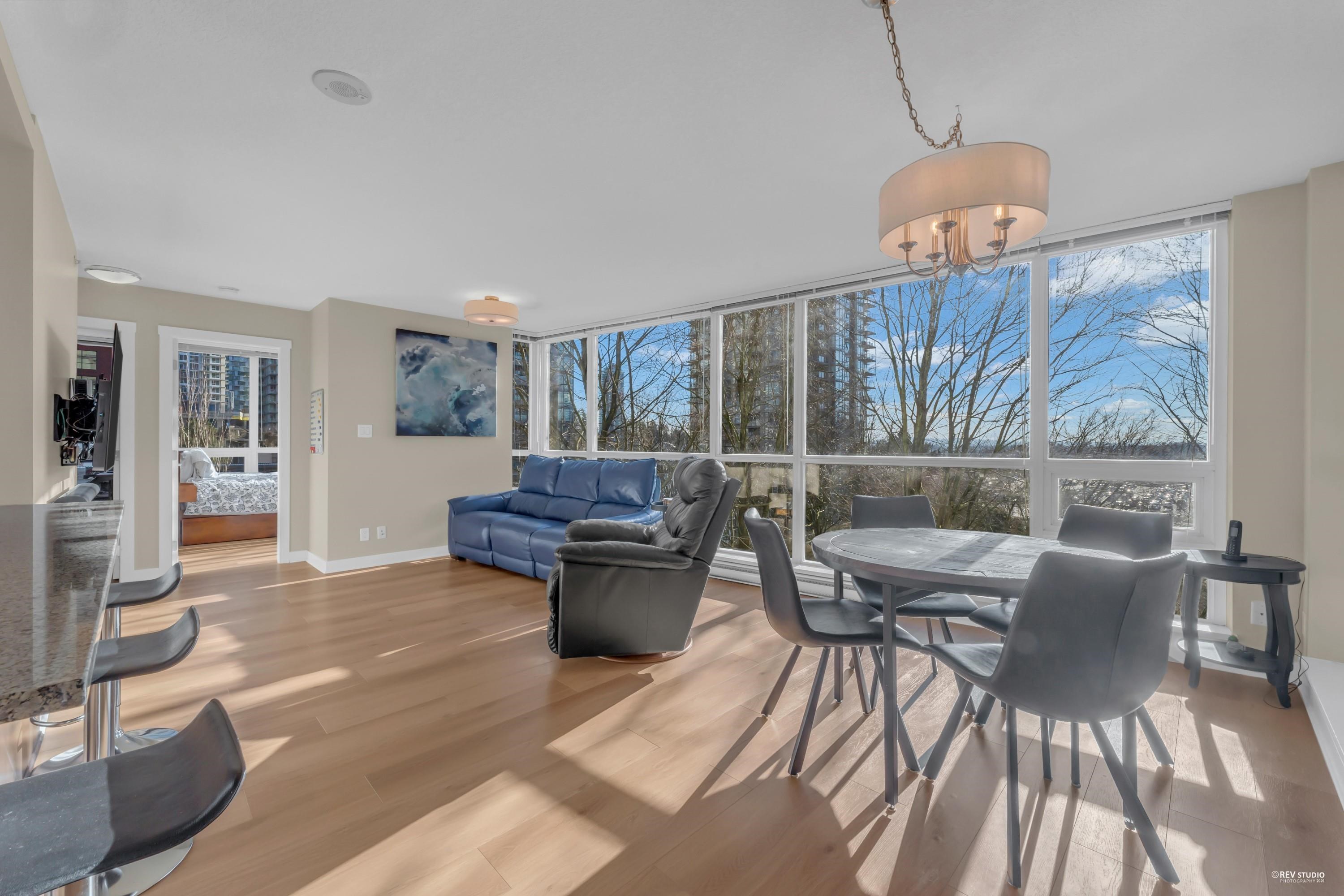 705 2978 GLEN DRIVE, R3083239, BC,