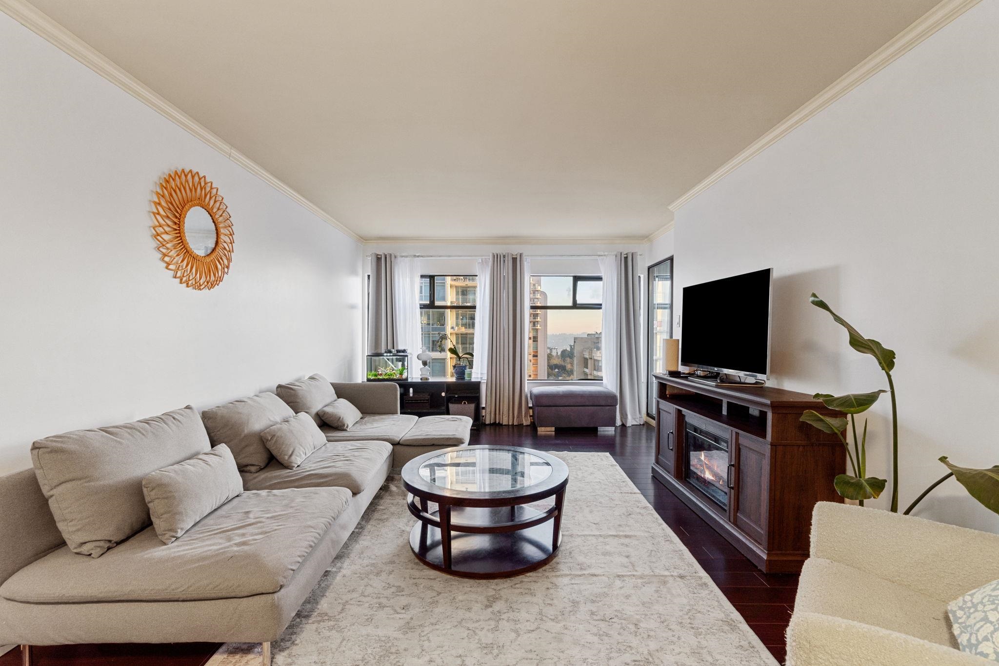 904 615 BELMONT STREET, R3083262, BC,