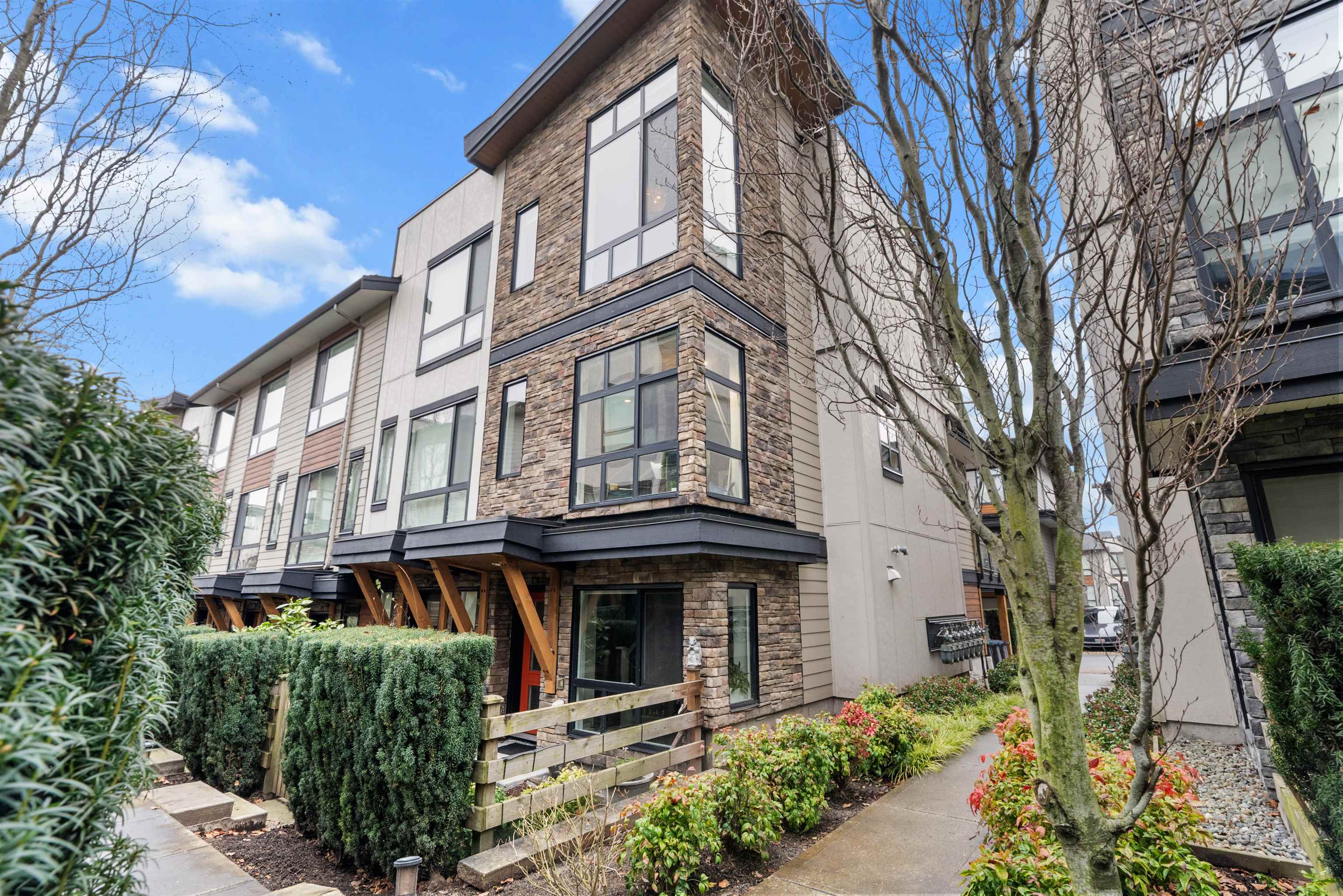 95 16488 64 AVENUE, R3083333, BC,