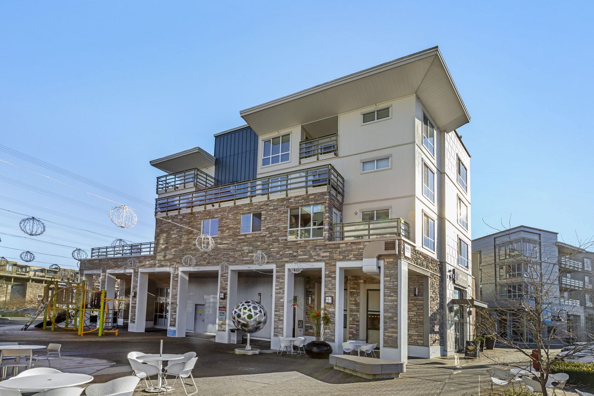 404 15785 CROYDON DRIVE, R3083353, BC,