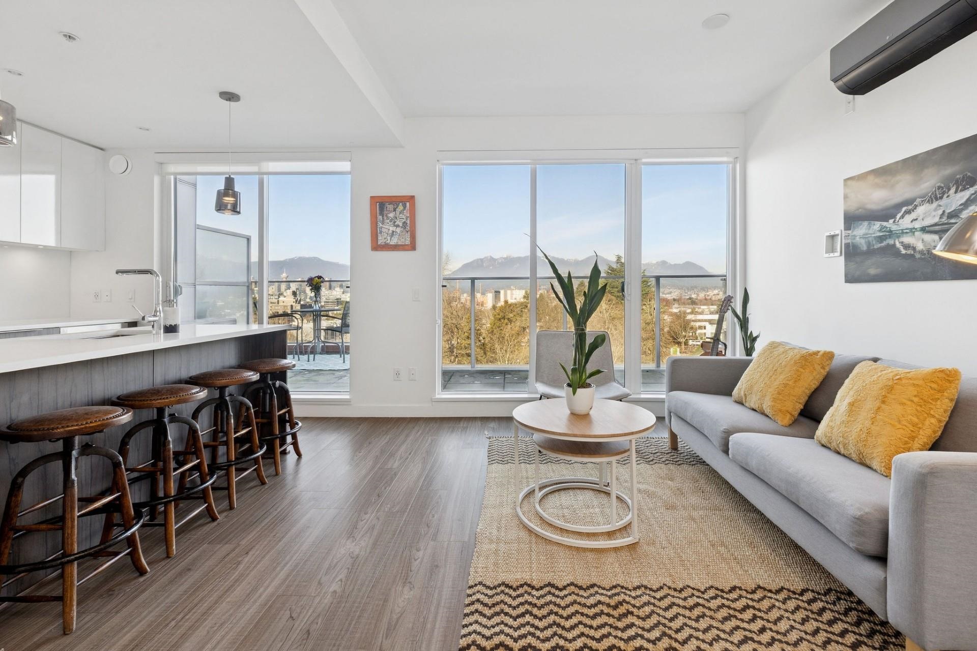 505 379 BROADWAY, R3083491, BC,