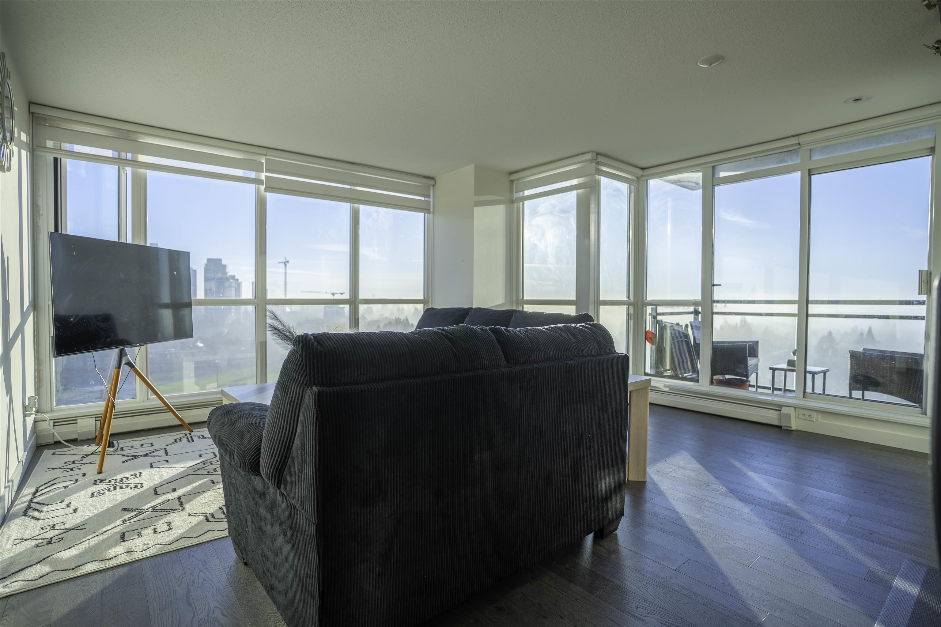 2204 10777 UNIVERSITY DRIVE, R3083559, BC,