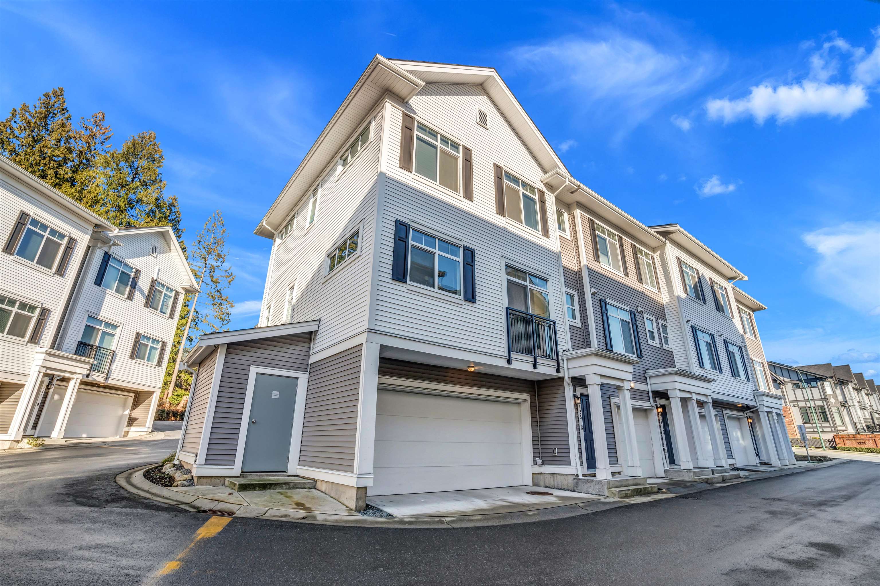 135 1220 ROCKLIN, R3083613, BC,