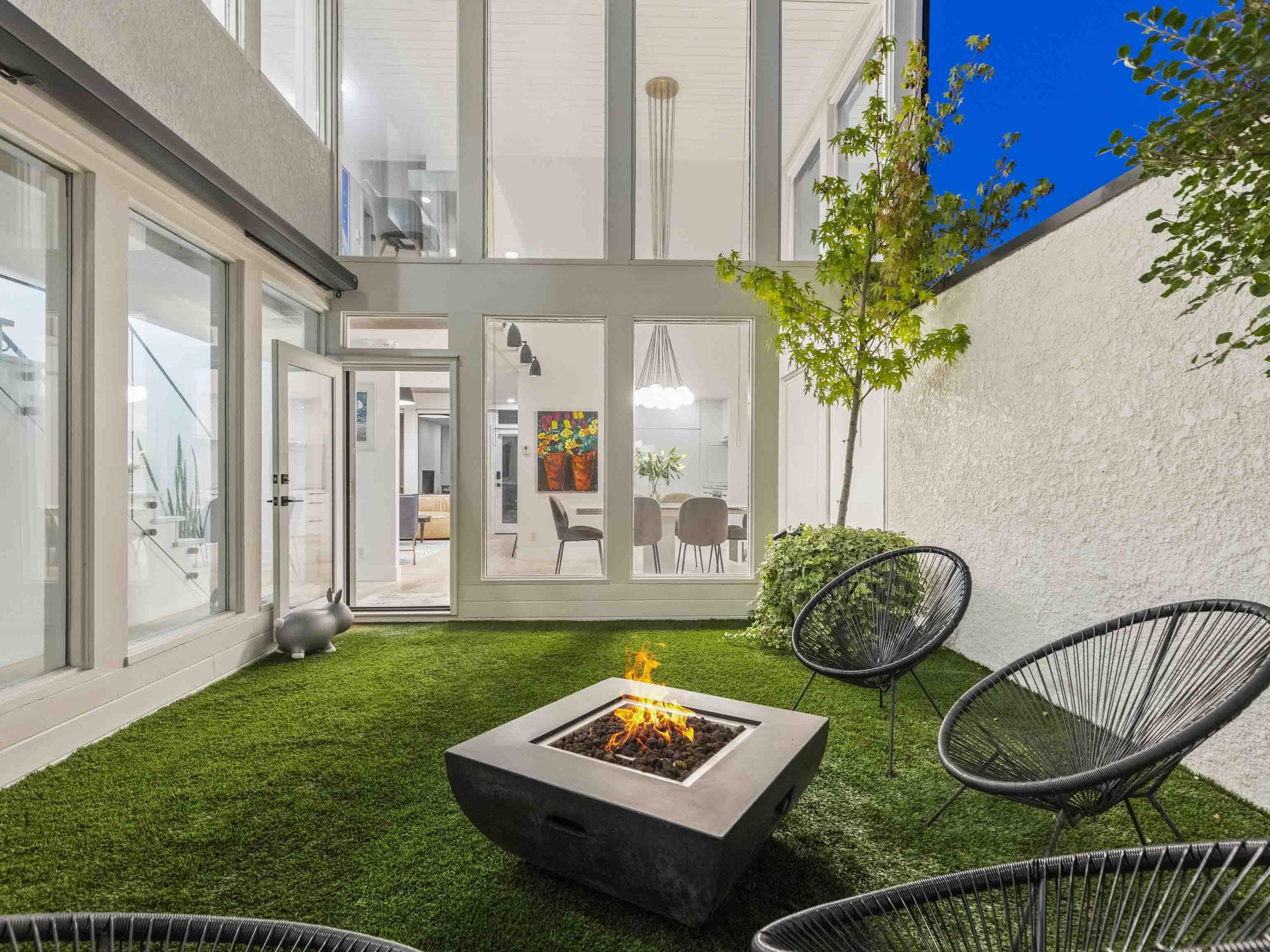 4615 W 7TH AVENUE, Vancouver BC V6R 1X4, R3083660, BC,