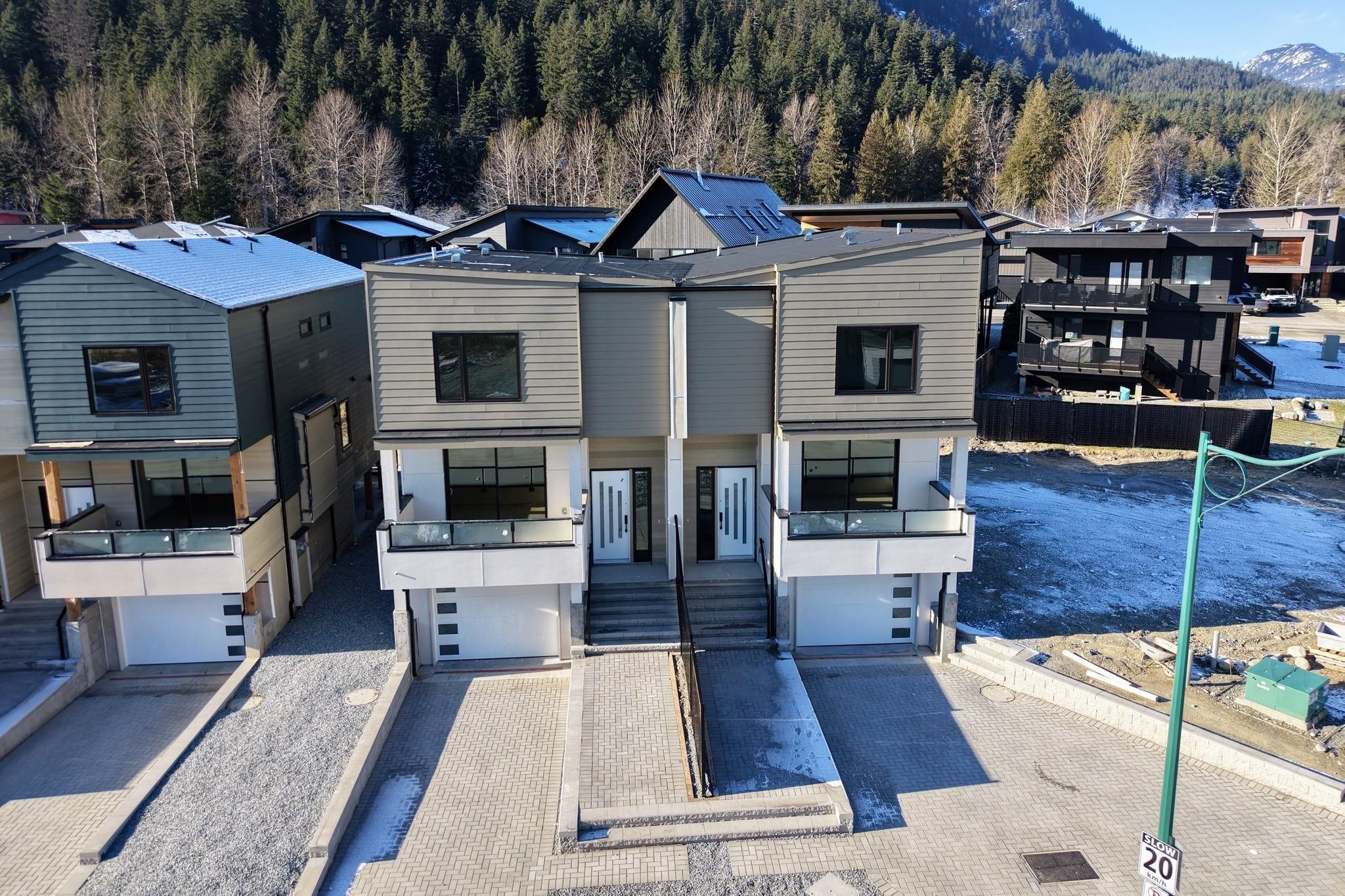 1002 PHARE CRESCENT, Pemberton BC V0N 0A7, R3083713, BC,