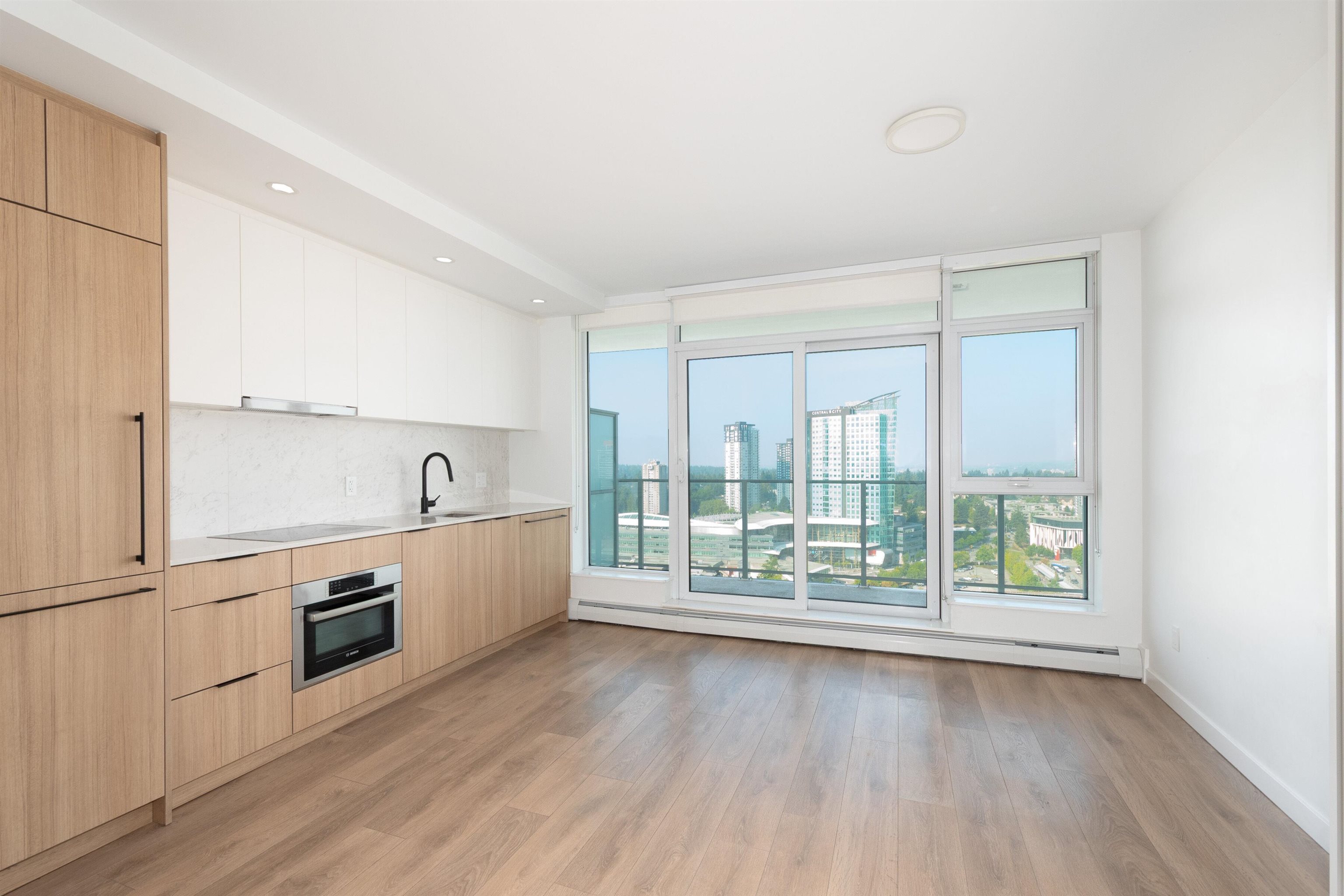 2509 13685 102 AVENUE, R3083741, BC,