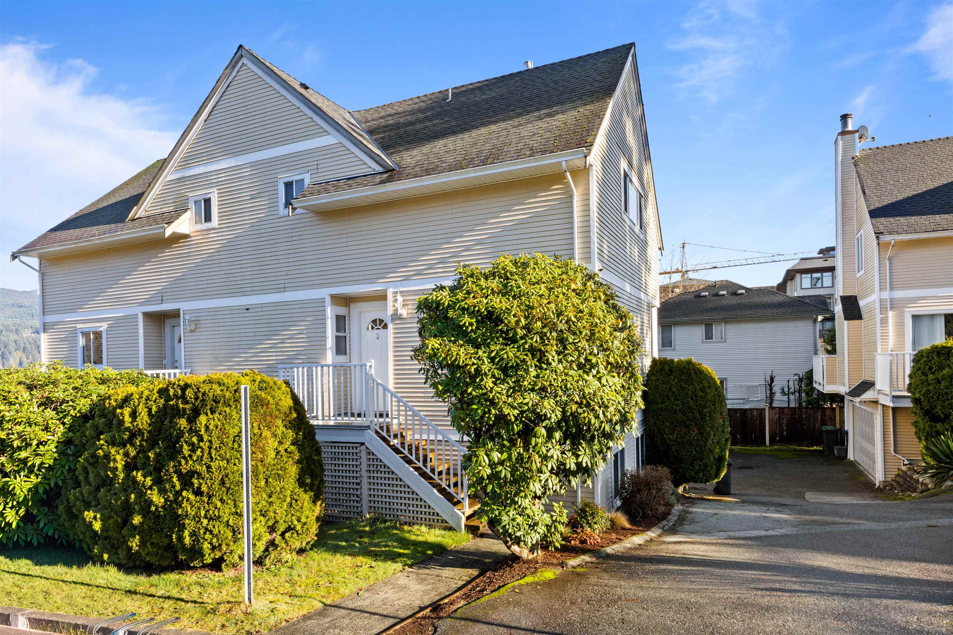 3 2301 ST. JOHNS STREET, R3083749, BC,