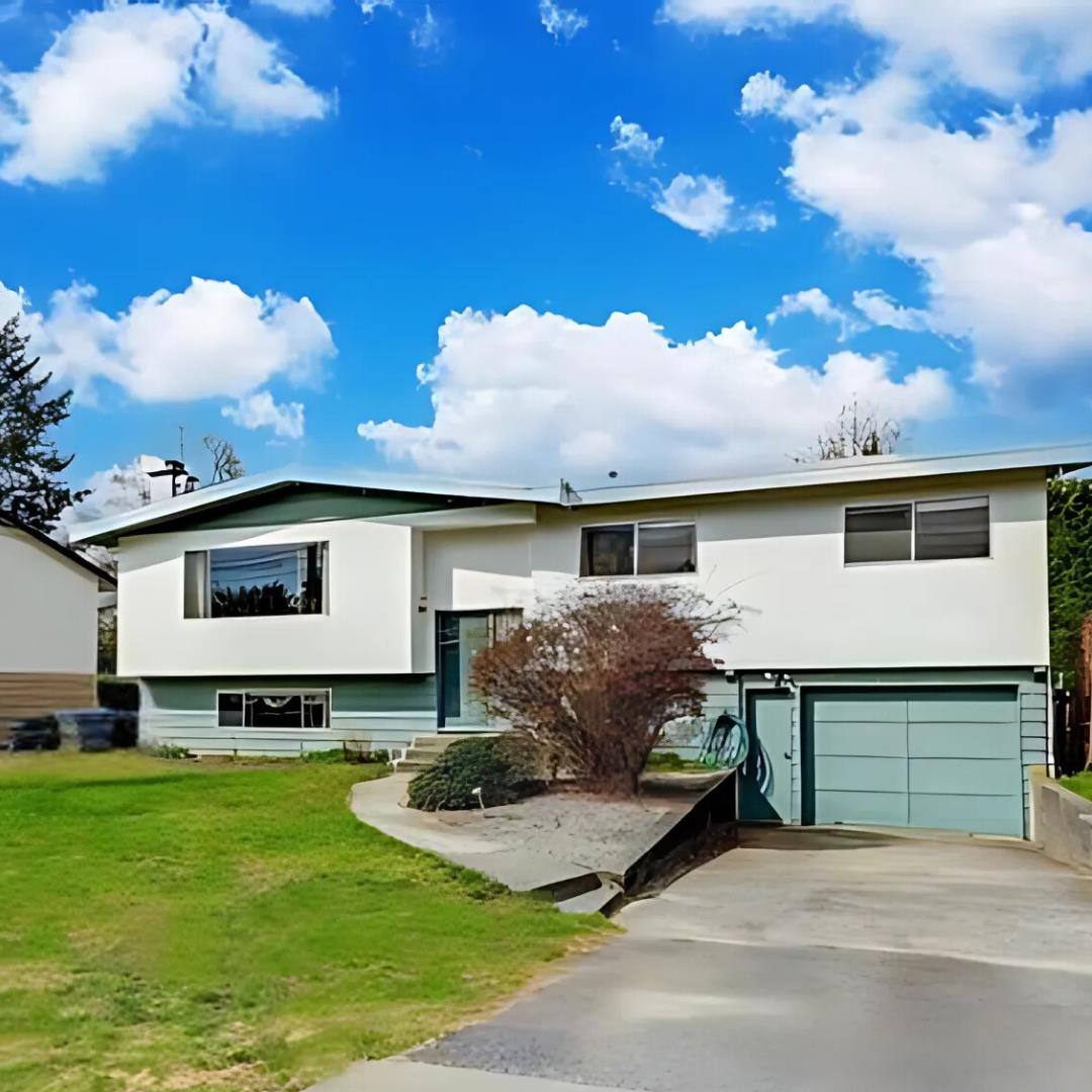 3561 YORK STREET, Port Coquitlam BC V3B 4A8, R3083964, BC,