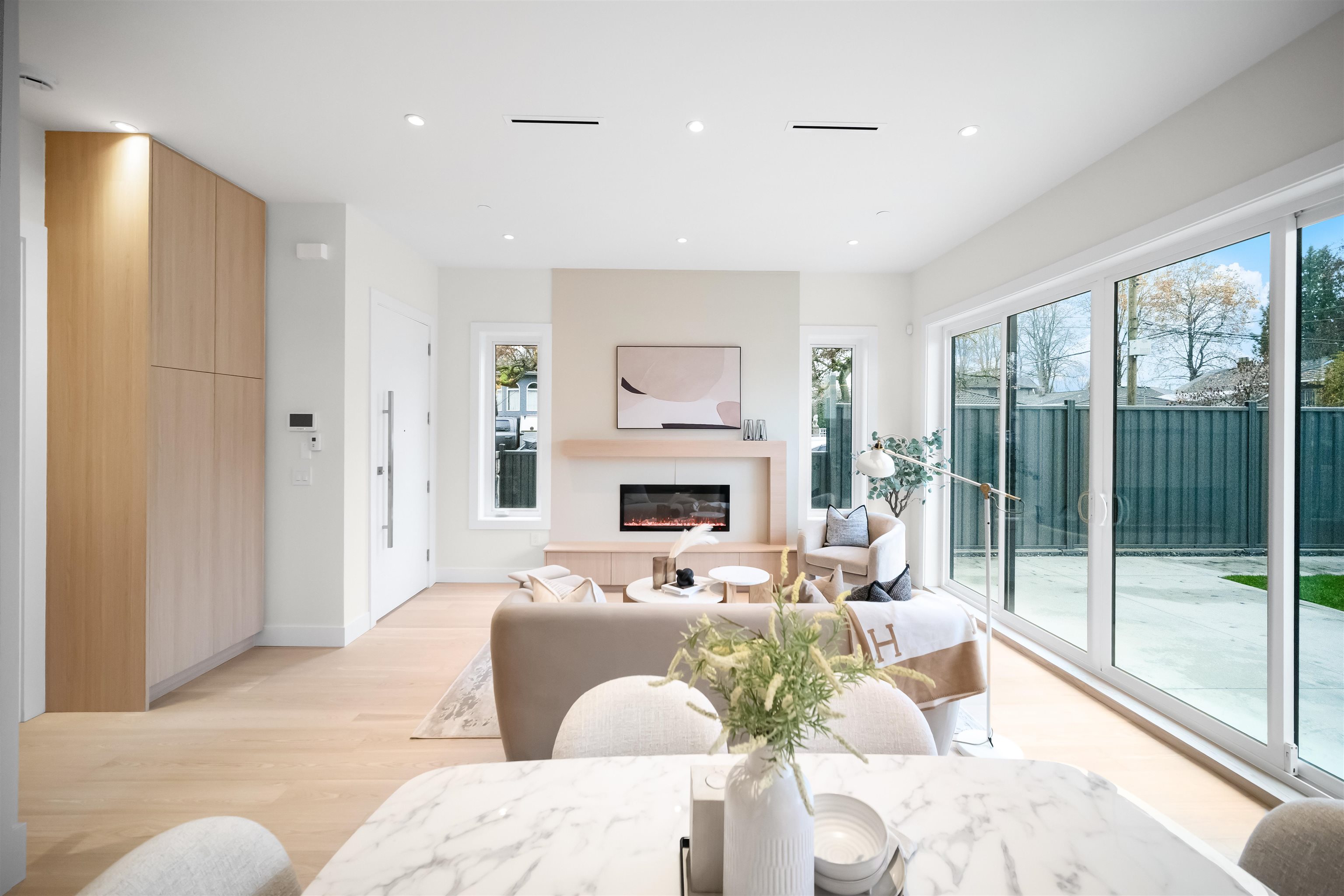 1671 E 31ST AVENUE, Vancouver BC V5N 3B2, R3084145, BC,