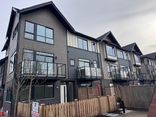 14 4337 BOUNDARY ROAD, R3084171, BC,