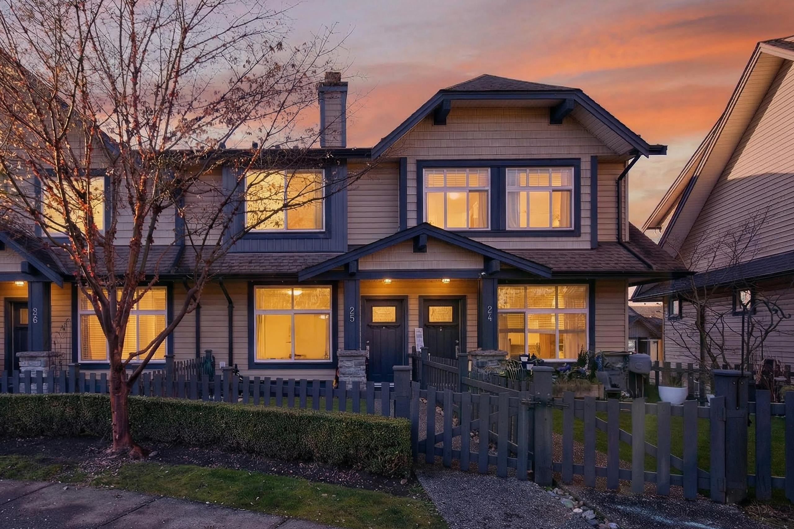 25 13819 232 STREET, R3084217, BC,