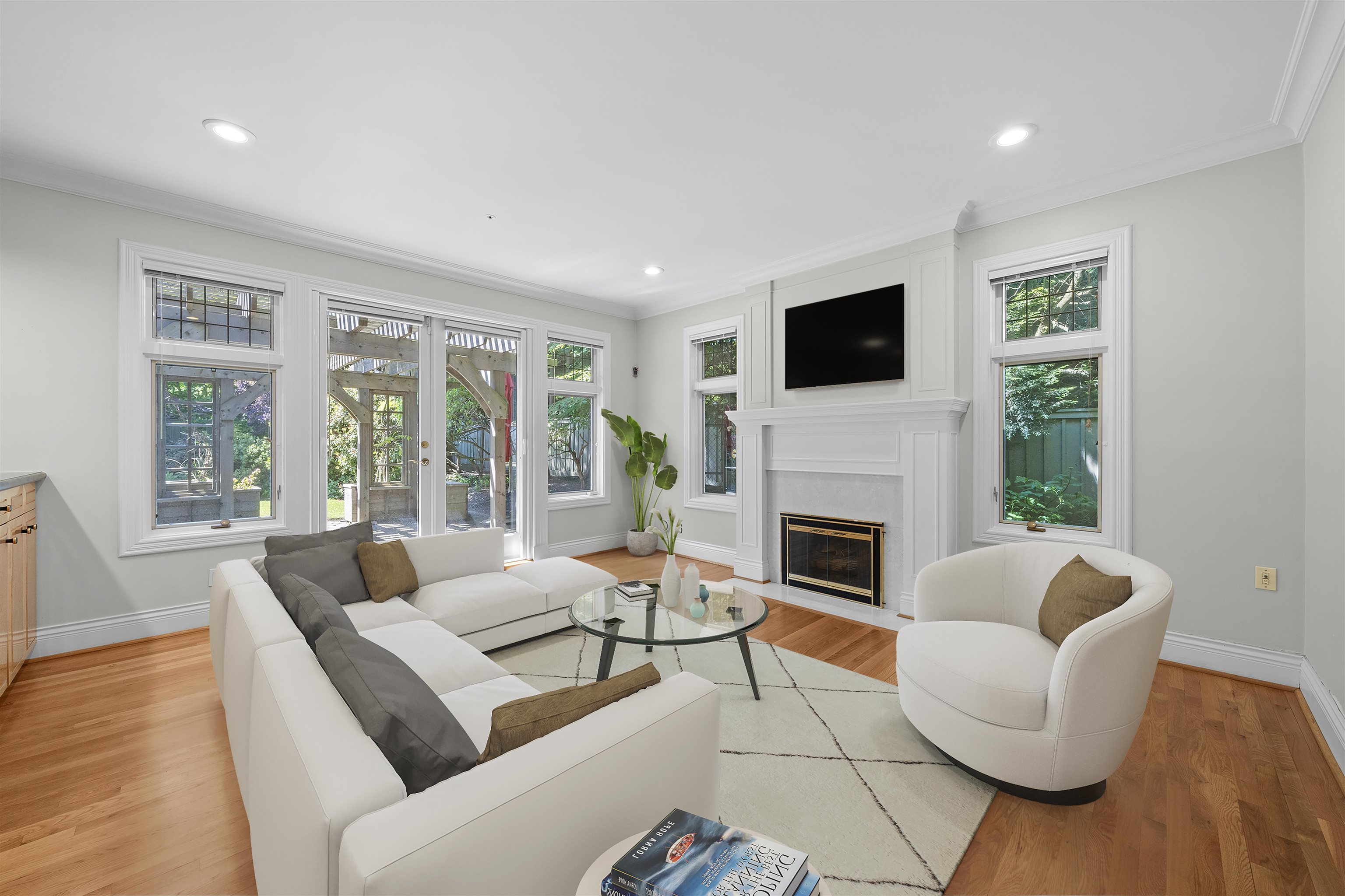 1323 THE CRESCENT, Vancouver BC V6H 1T7, R3084235, BC,